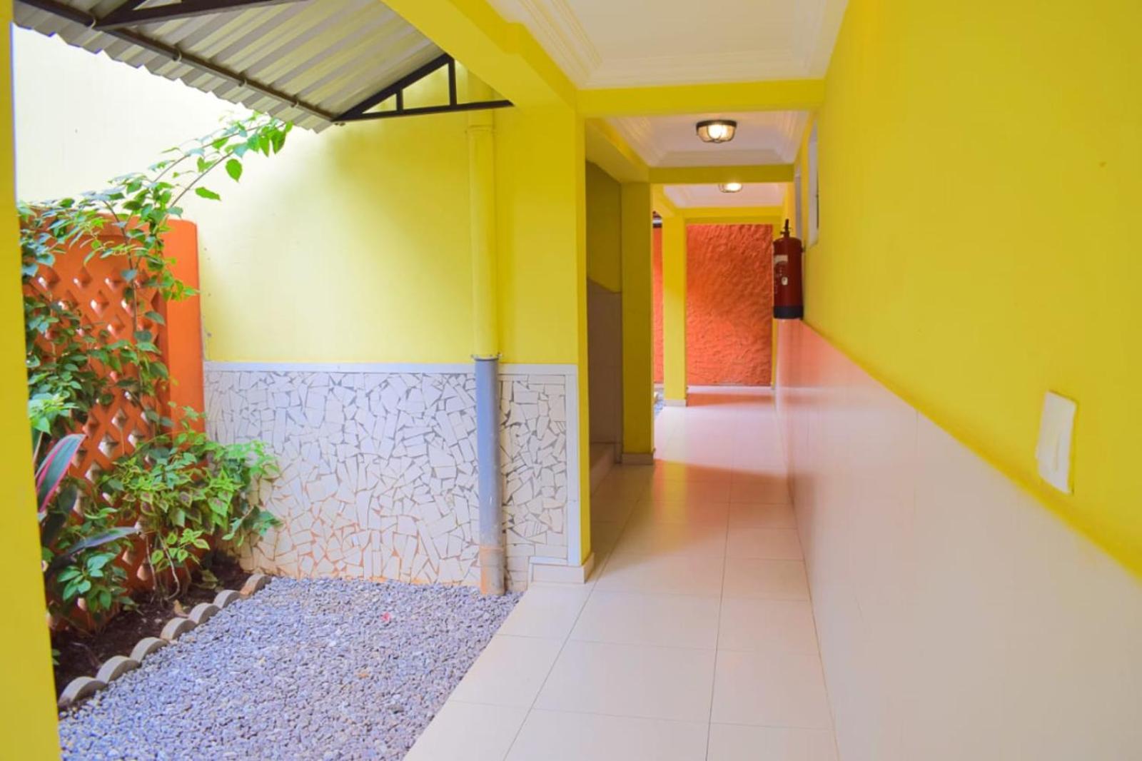 Riad Prince Louis