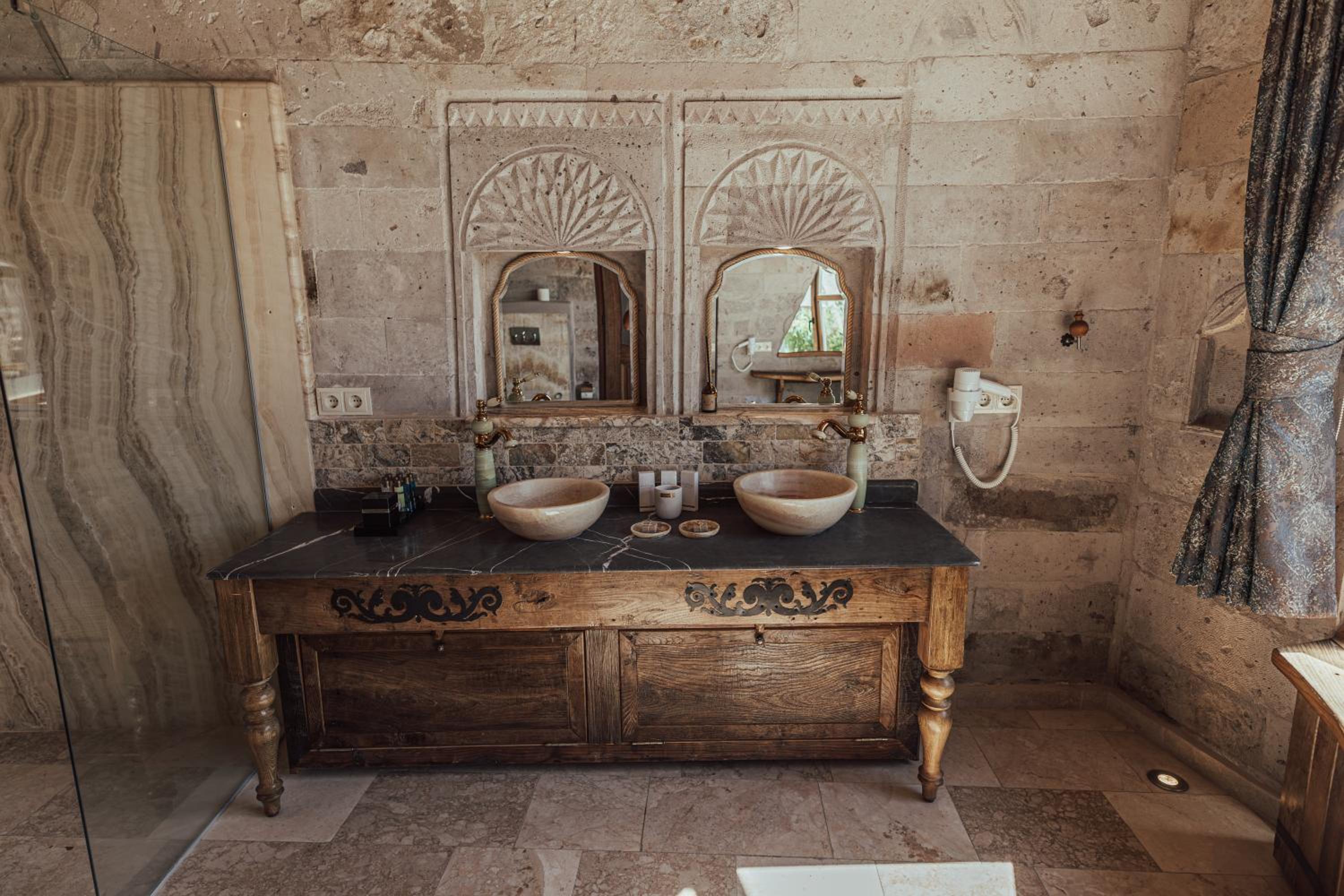 Şah Saray Cave Suites Helal Otel - Image 164
