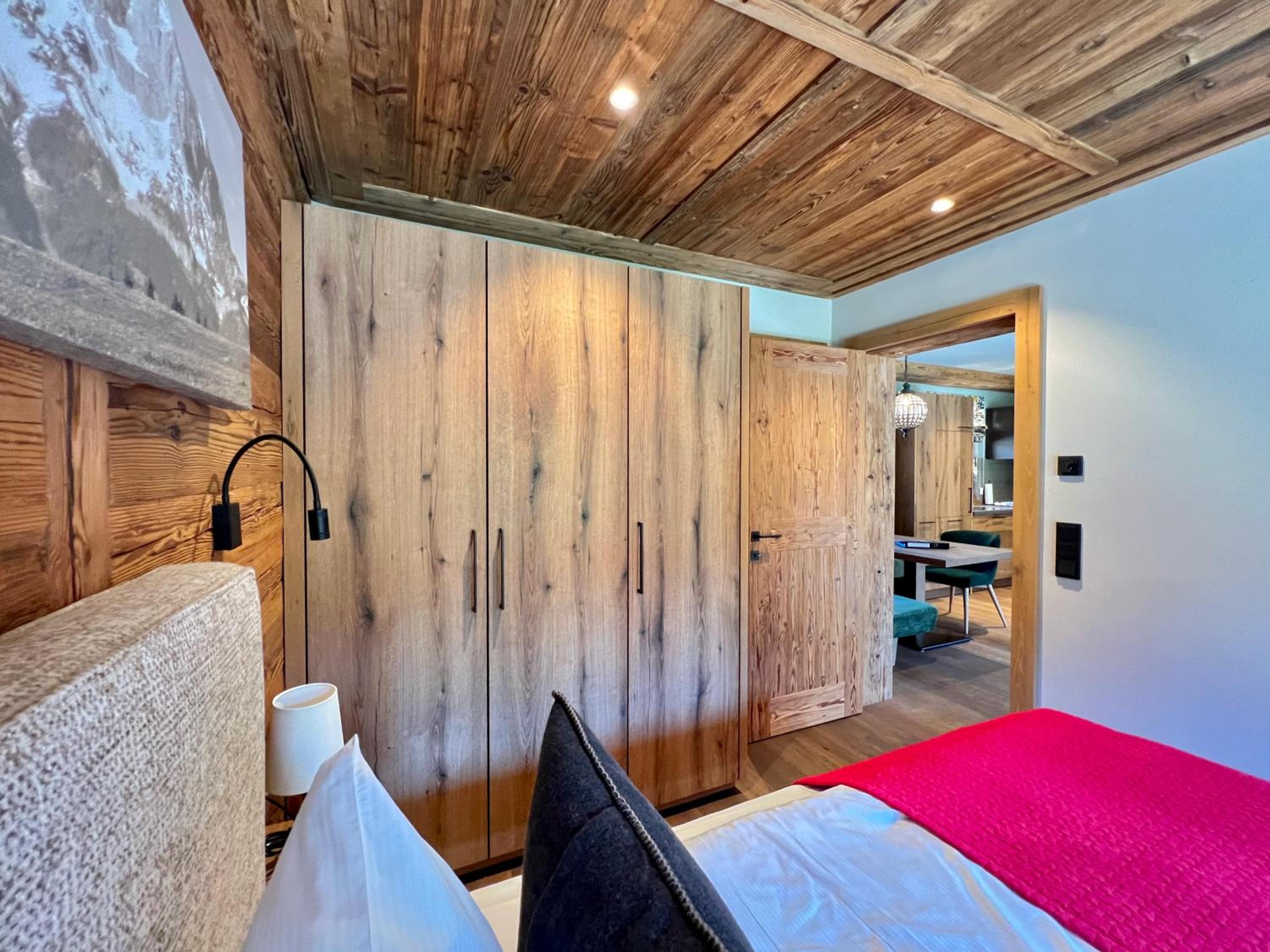 ALPIN CHARME APARTMENTS Boutique Chalet Kitzbichl