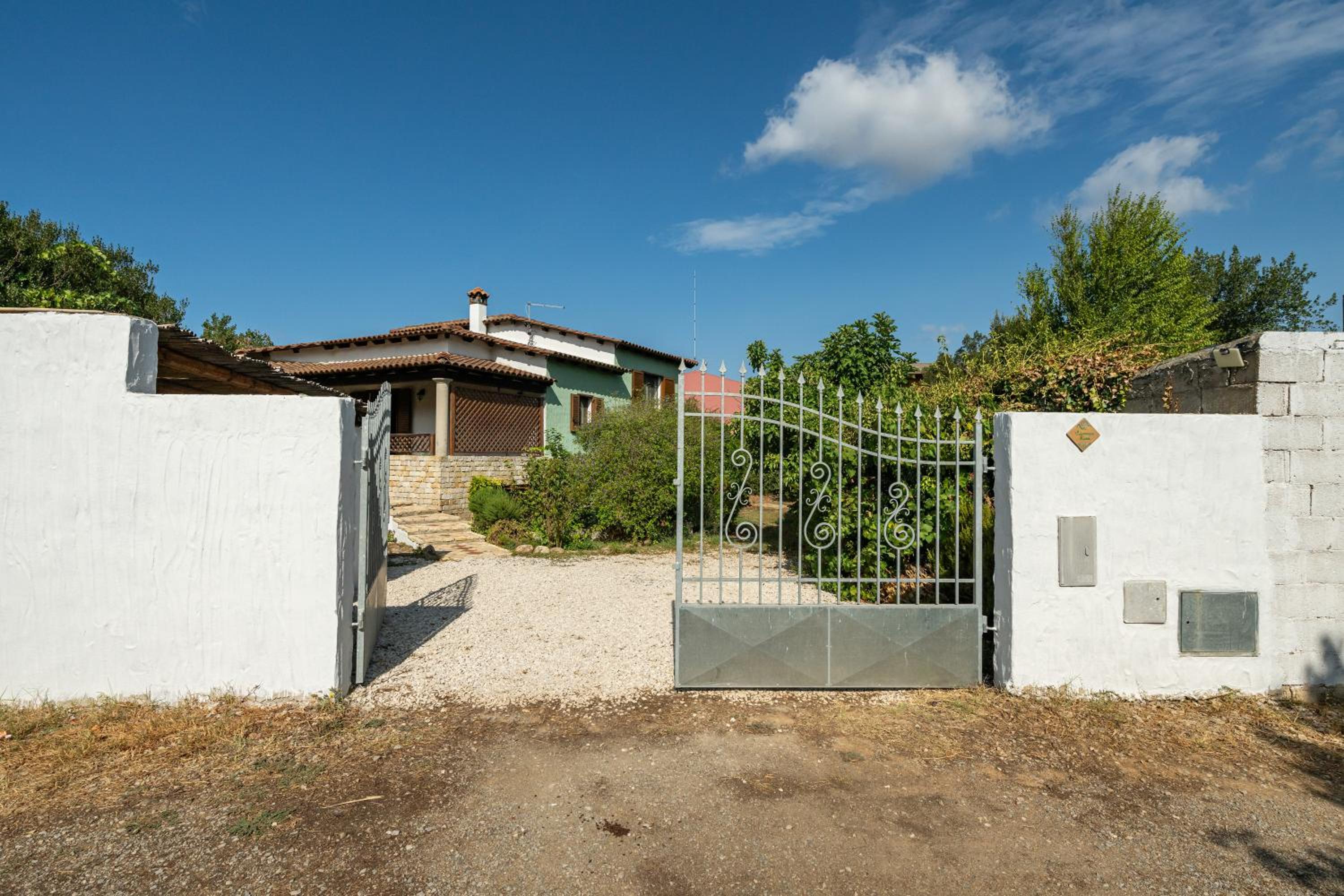 Villa Rossu view 5