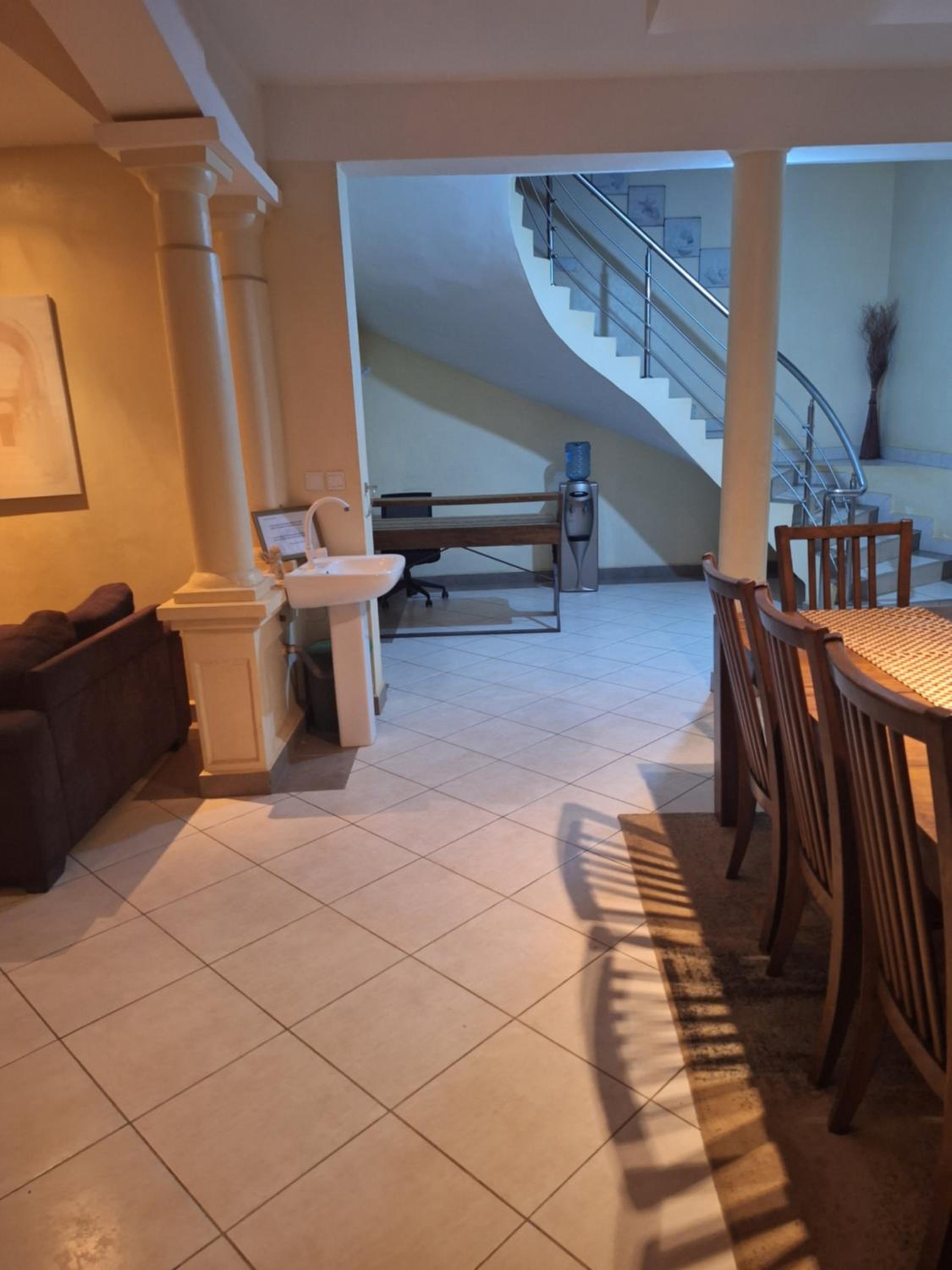 HomeAway_Luxurious Malindi view 4