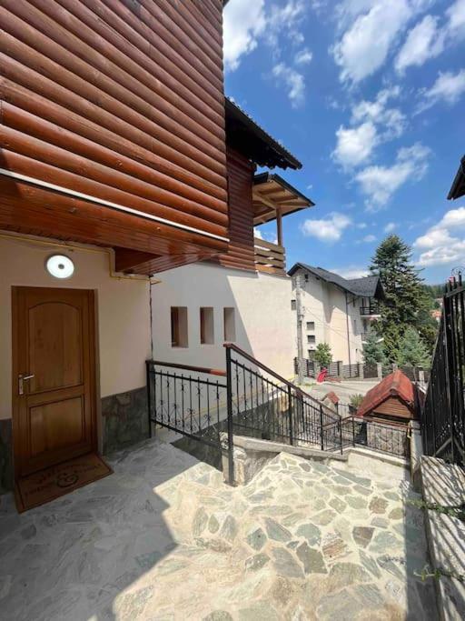 Hotel Vila Tequila Sinaia