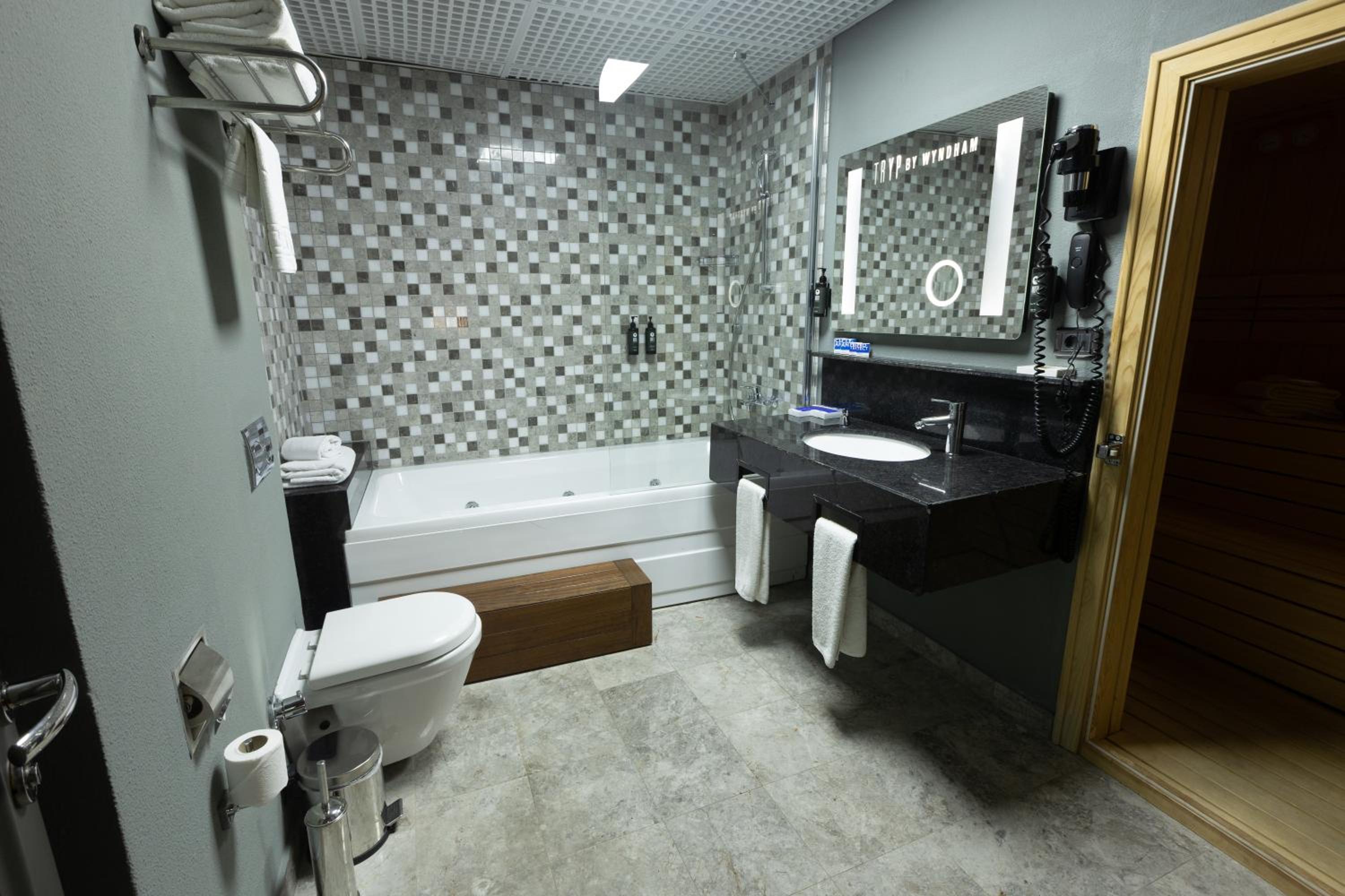 Tryp By Wyndham Istanbul Sancaktepe - Image 38