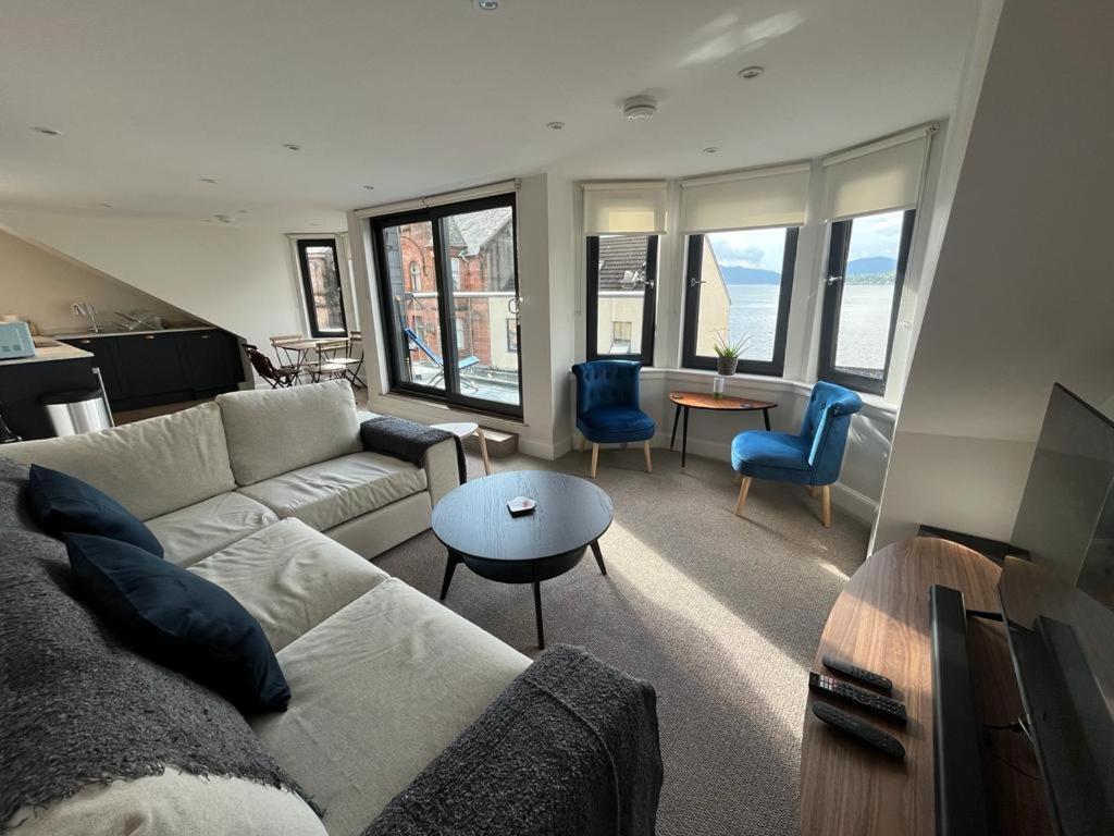 Waverley Apartments, Crow's Nest