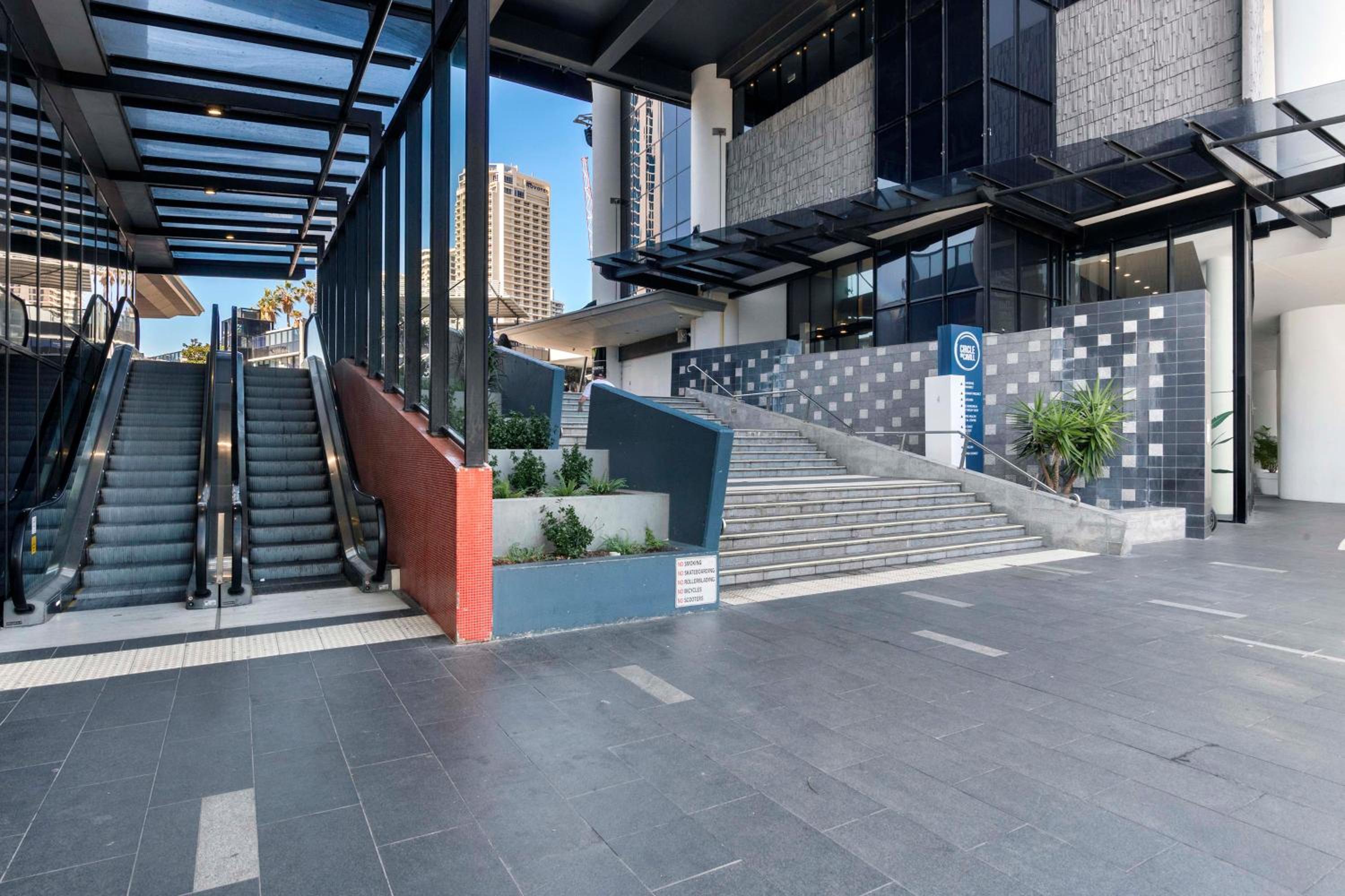 LEVELS 47-49 SUB PENTHOUSE - Self Contained, Privately Managed