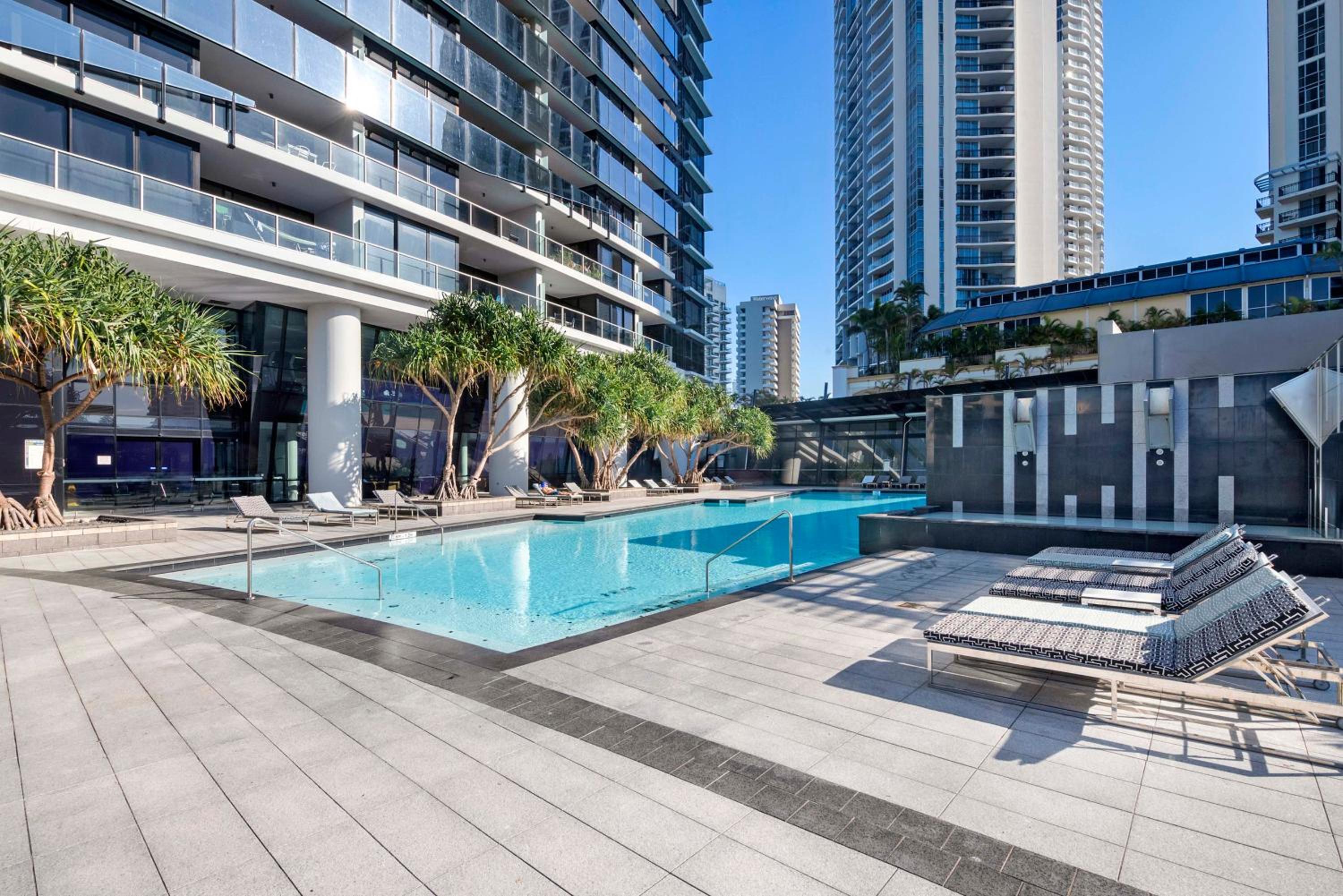 LEVELS 47-49 SUB PENTHOUSE - Self Contained, Privately Managed