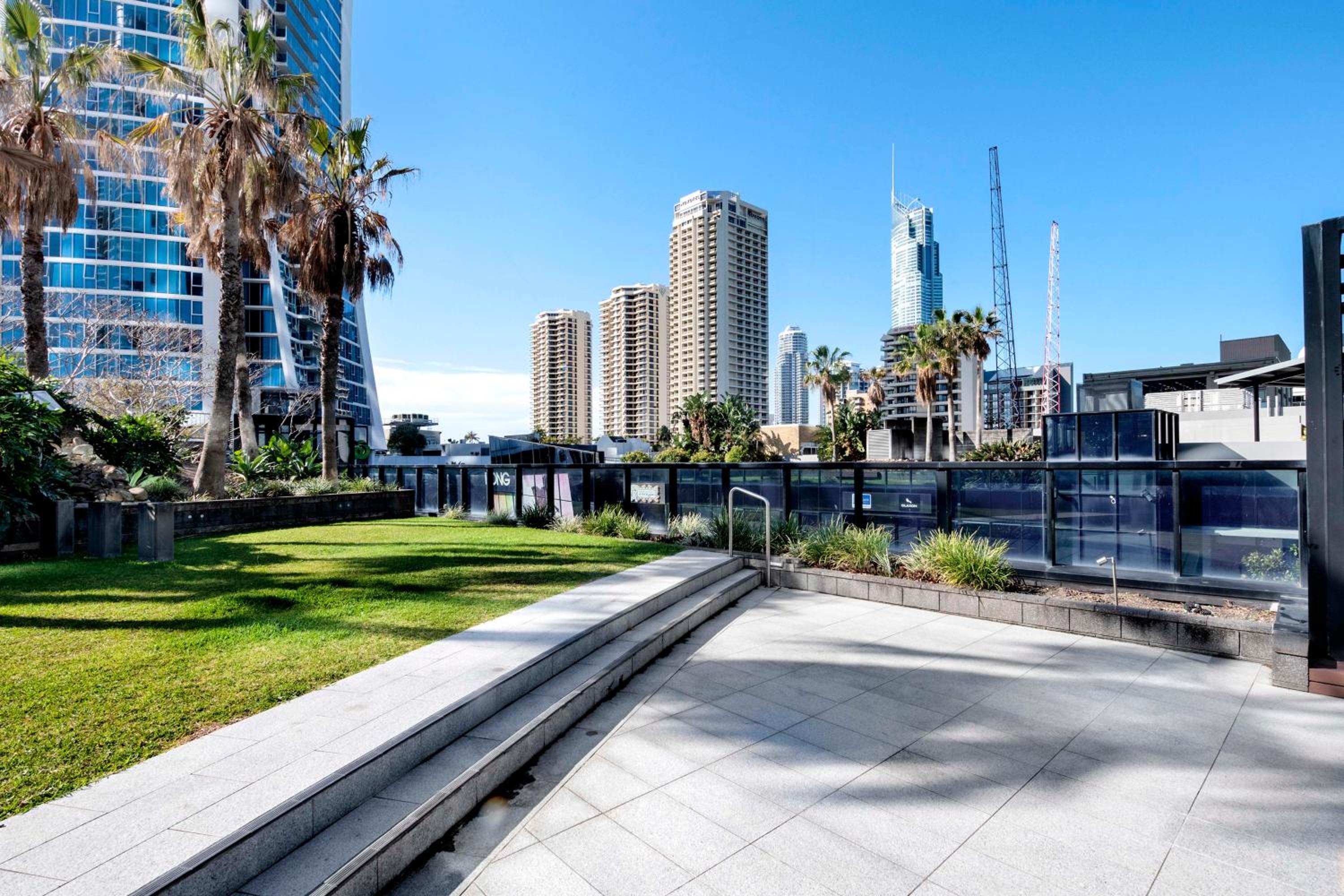 LEVELS 47-49 SUB PENTHOUSE - Self Contained, Privately Managed