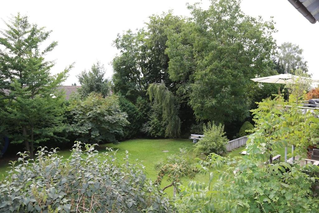 Ruhiges Garten-Studio CHIARA Gstadt Läufers Chiemsee Holiday Home