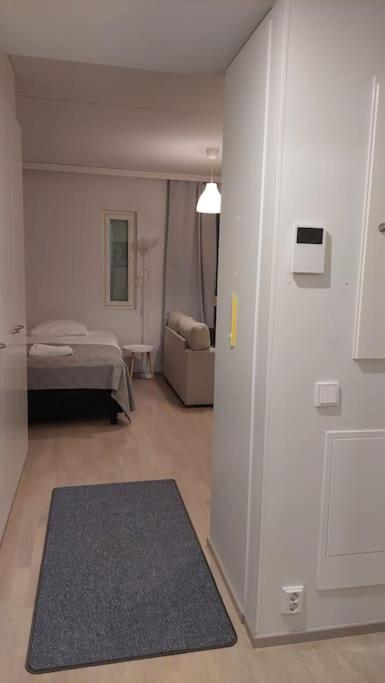Top location studio in town right next to the train station and free parking Kotimaailma Apartments view 2