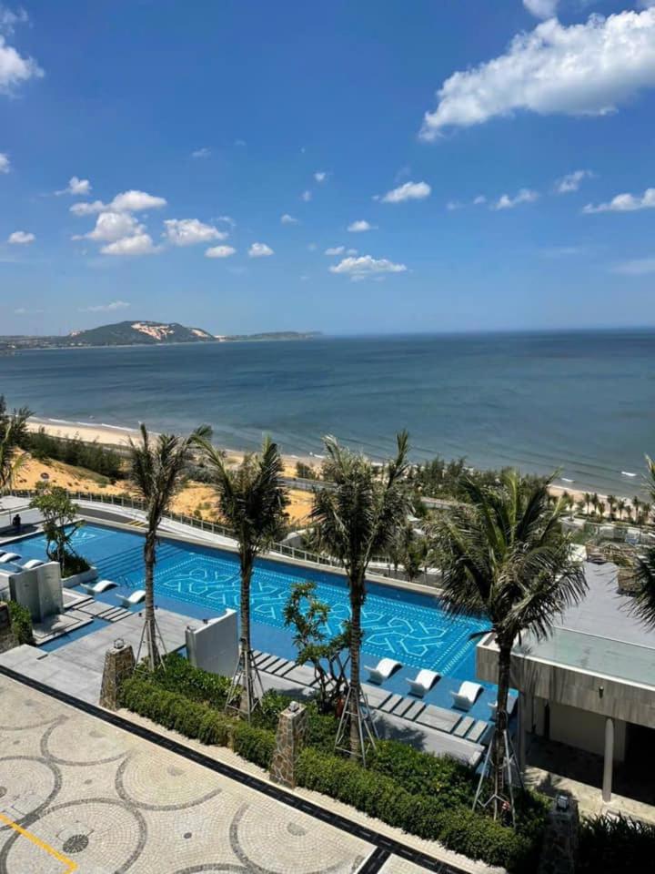 Mandala Pearl Azure Retreat view 4