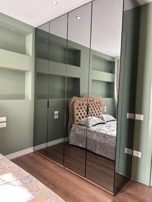 Green Apartment