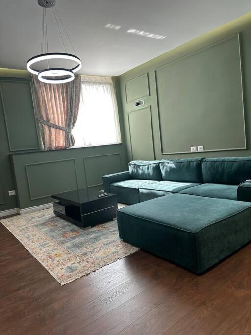 Green Apartment