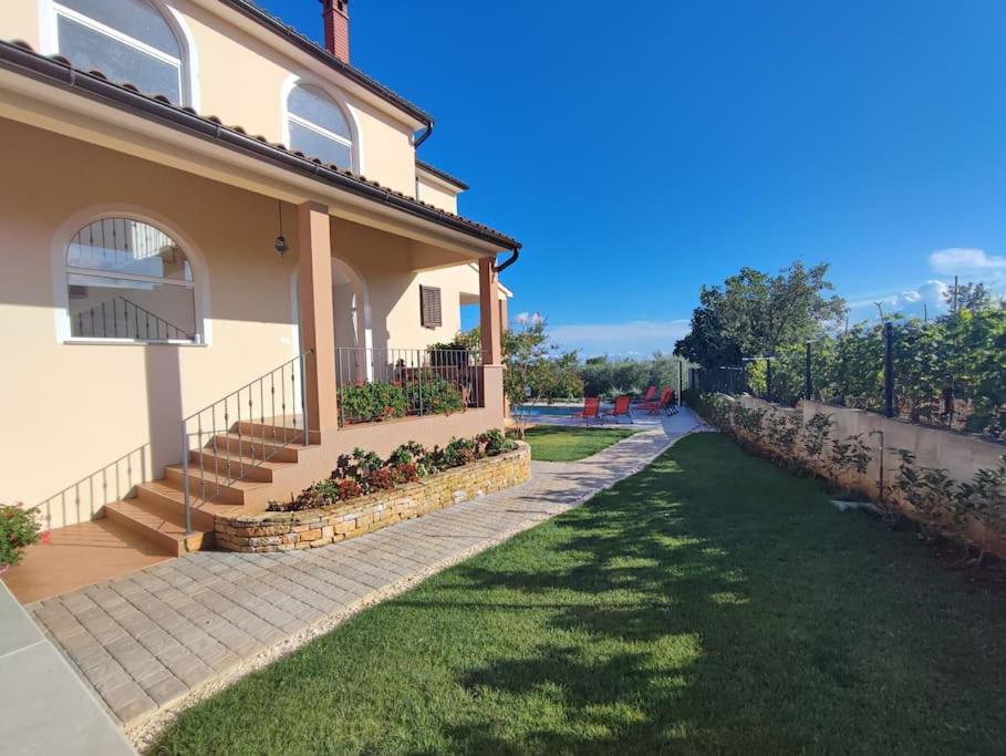 Hotel Apartman Valtura