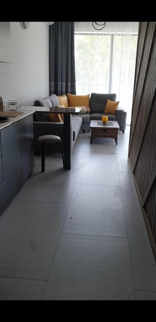 Sea Breeze Park Residence