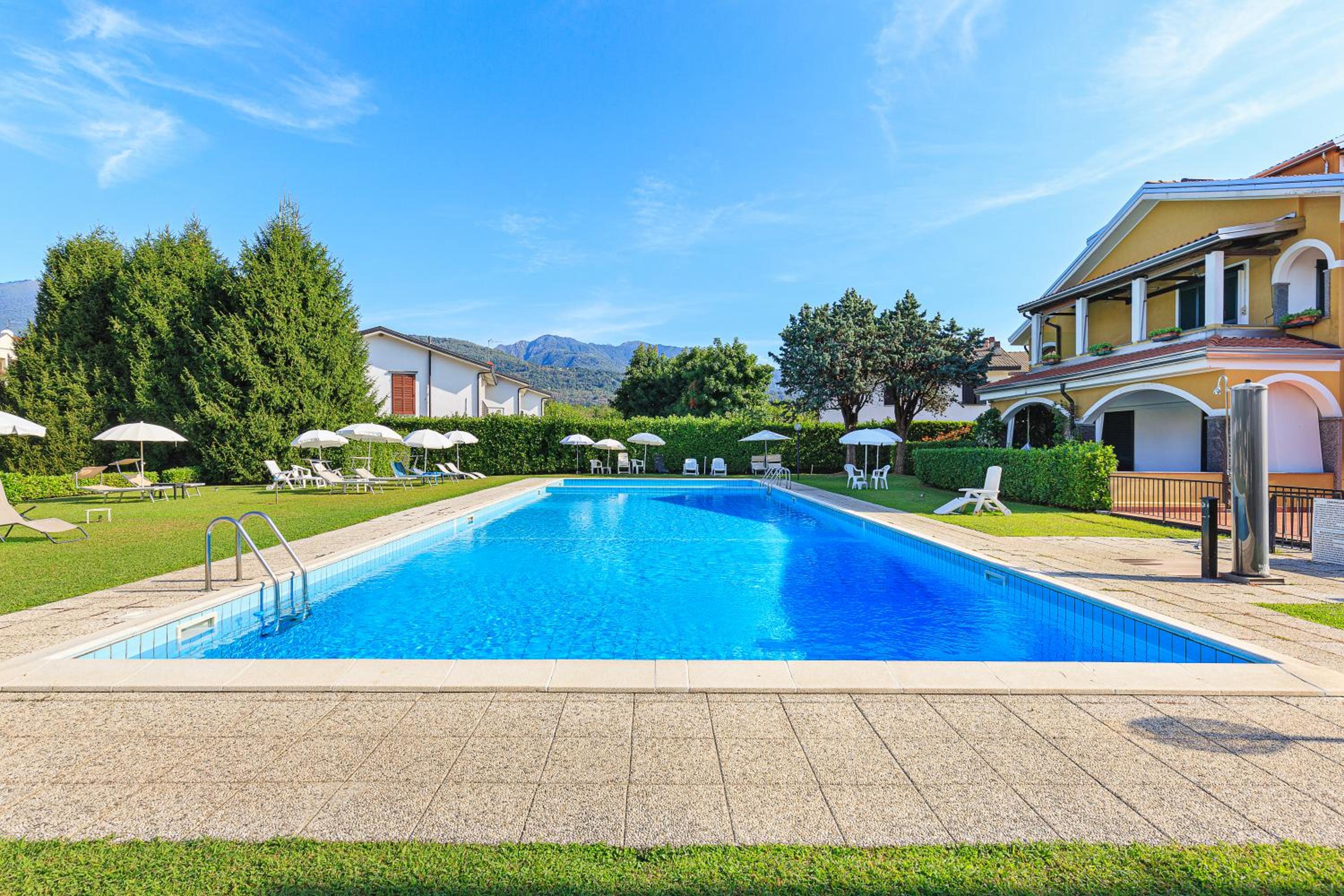 Aquarama - By Impero House view 3