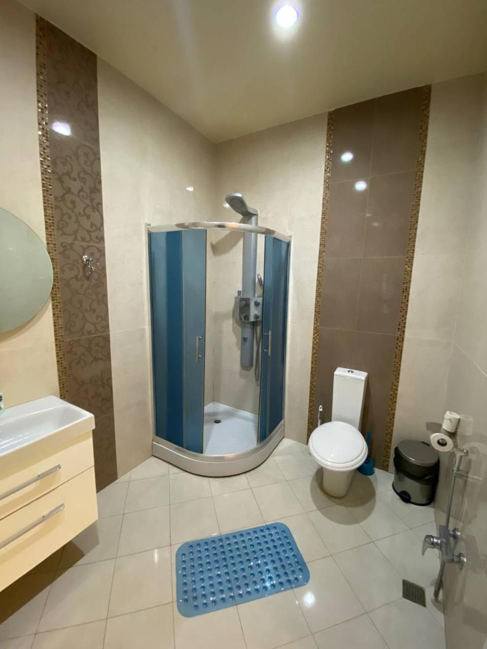 Modern City Center Apartments view 5