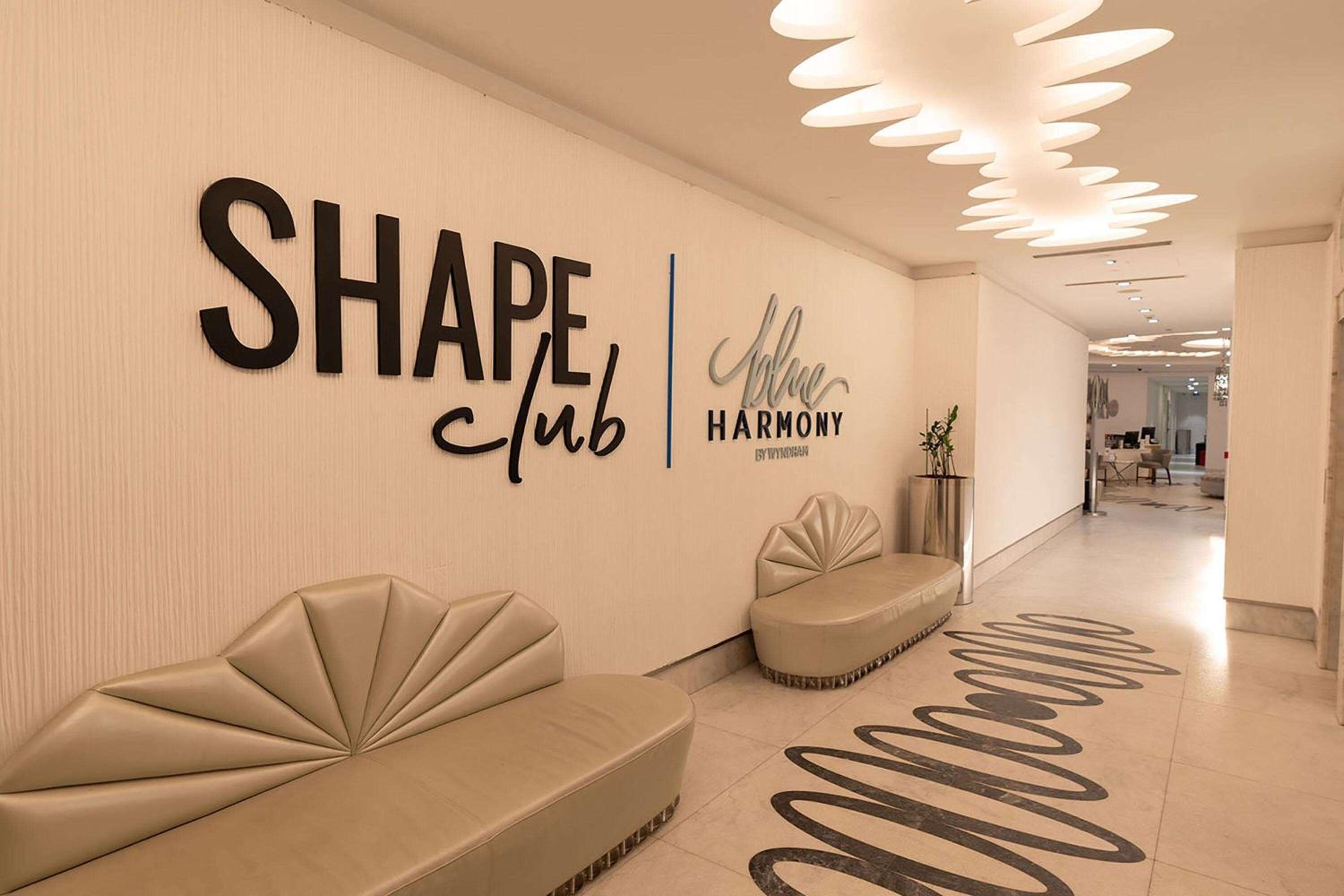 Wyndham Grand Istanbul Kalamış Marina Hotel - Image 49