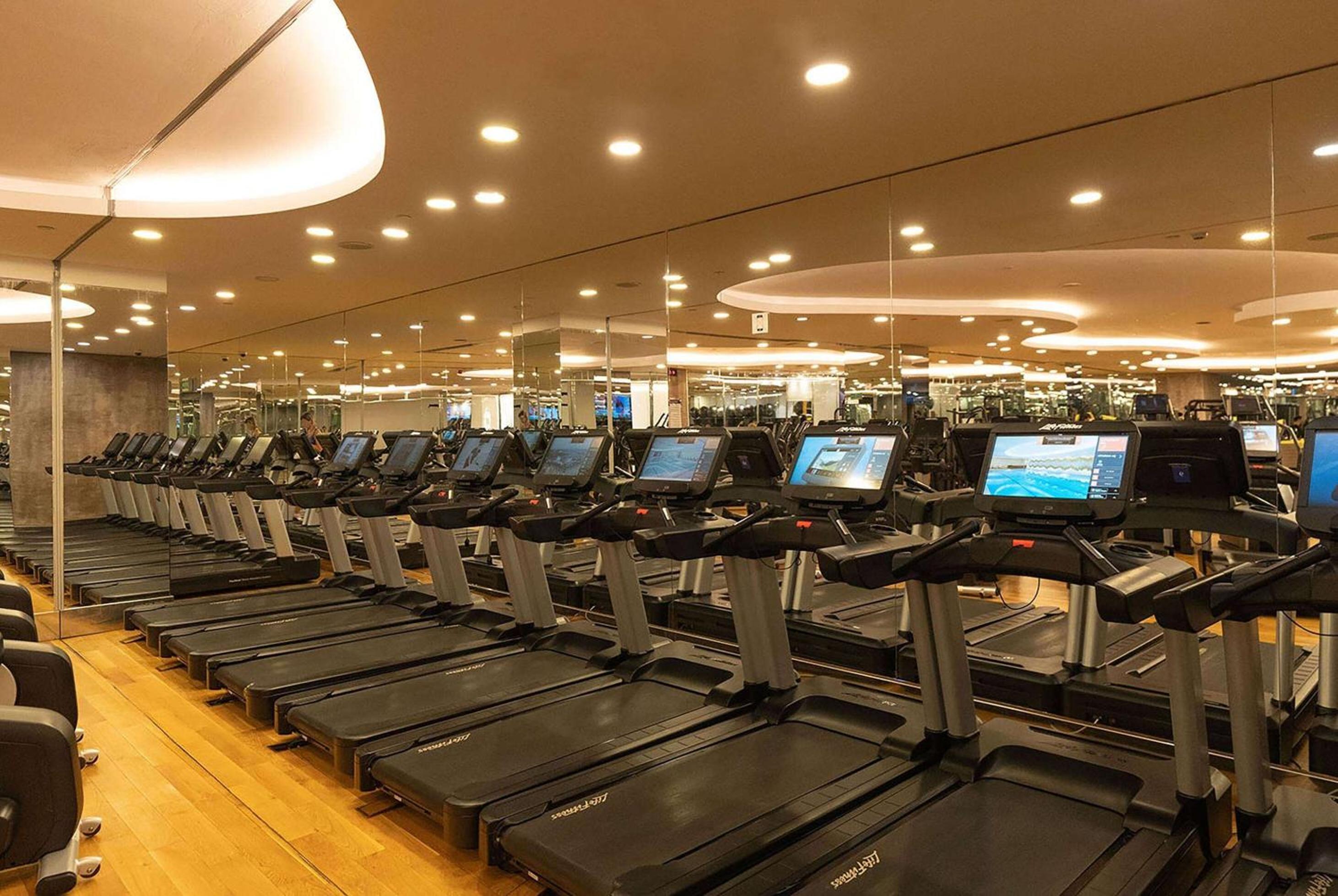 Wyndham Grand Istanbul Kalamış Marina Hotel - Image 50