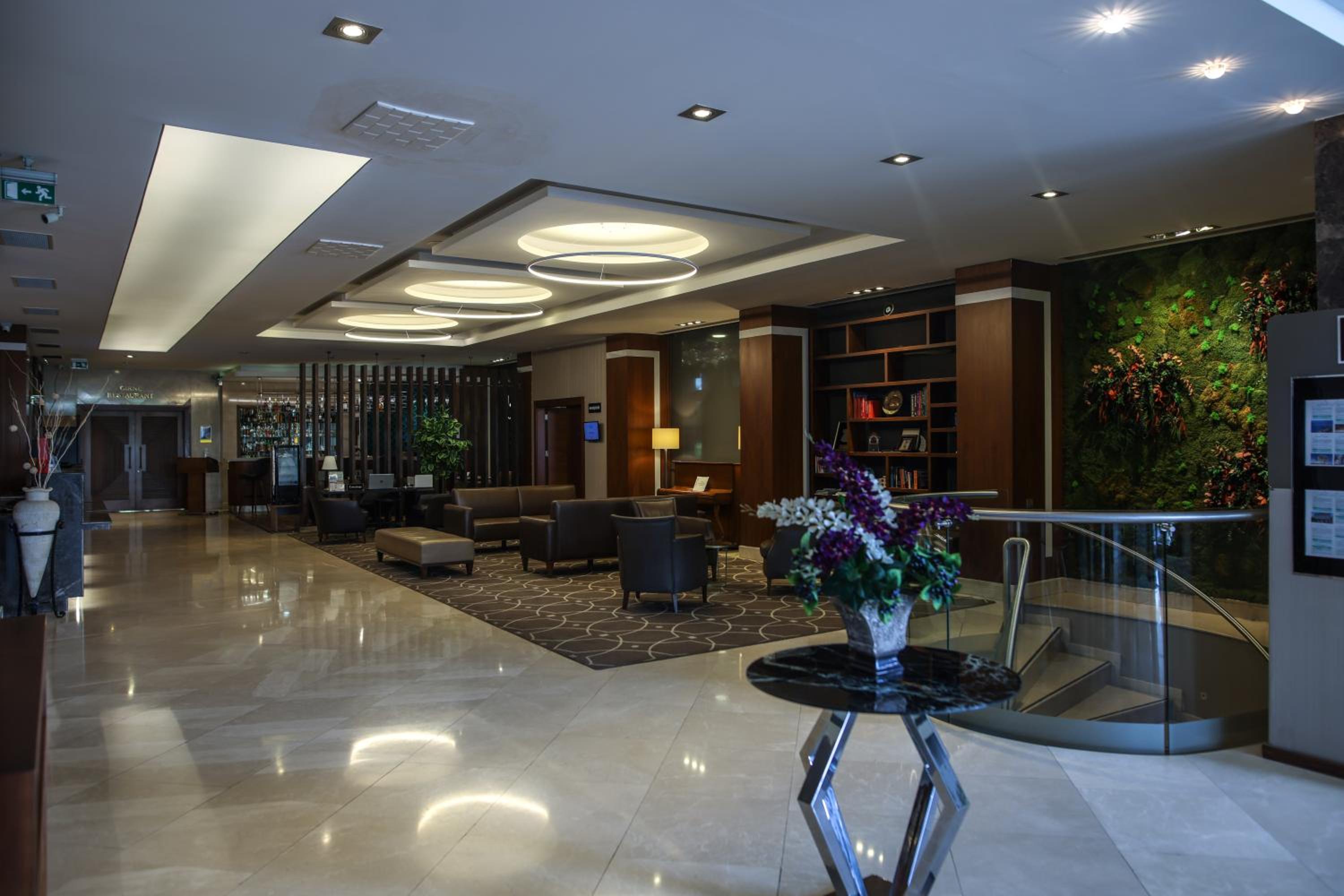 Best Western Premier Karsiyaka Convention & Spa Hotel - Image 11