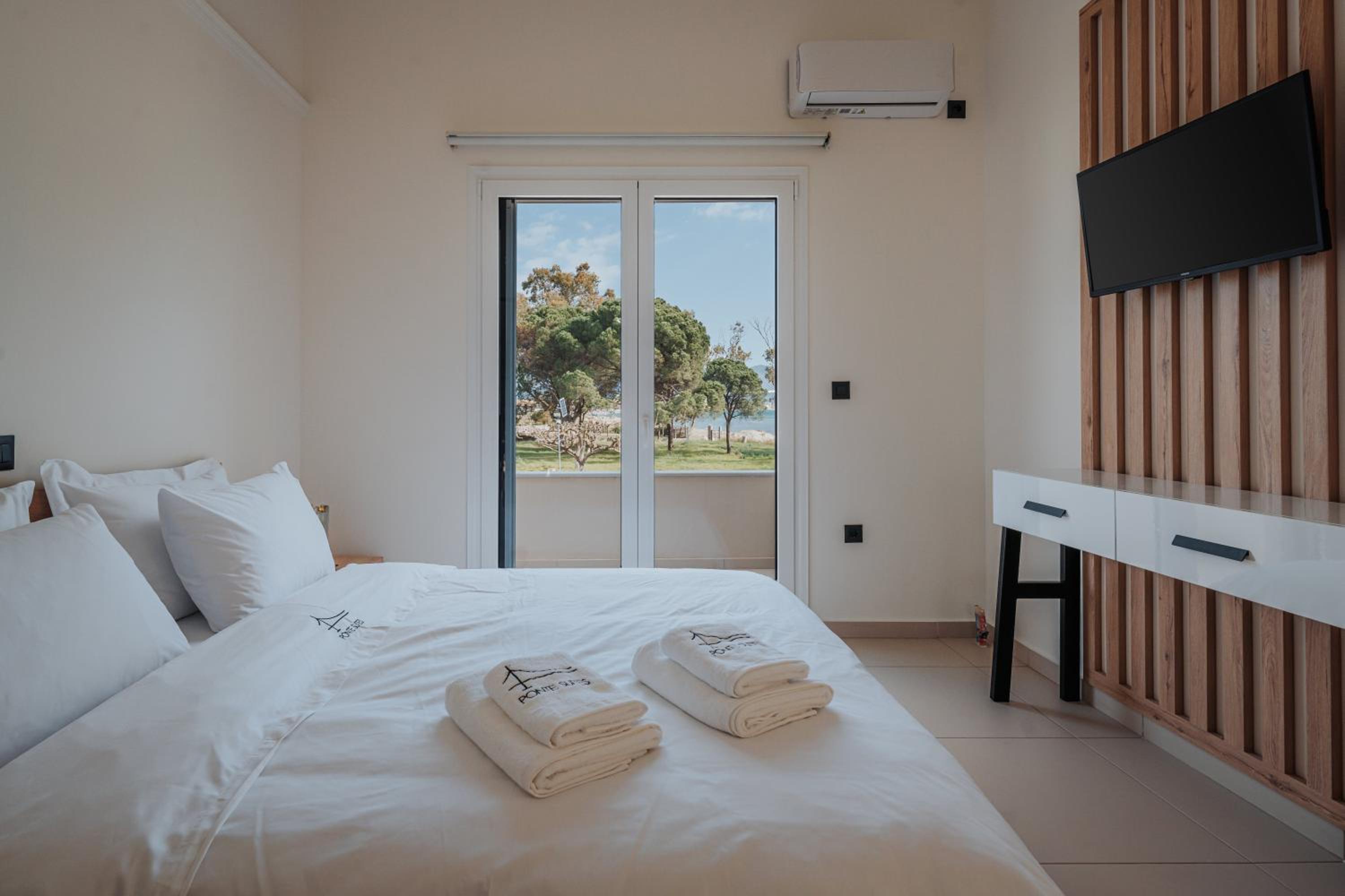 Ponte Suites