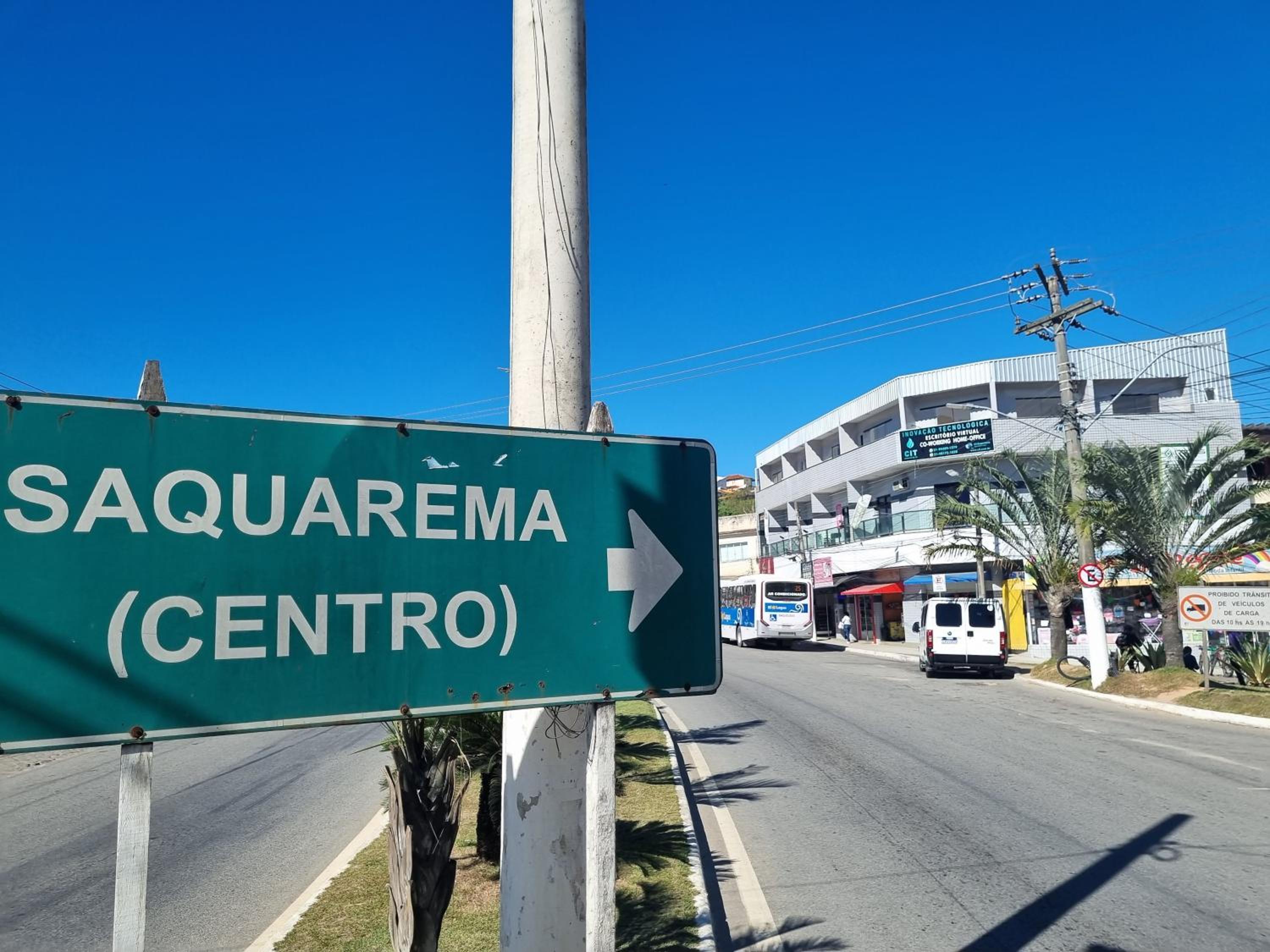Quarto duplo em Bacaxa