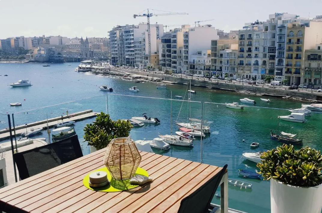 Splendid Seaside Retreat on Spinola Bay — St Julian's