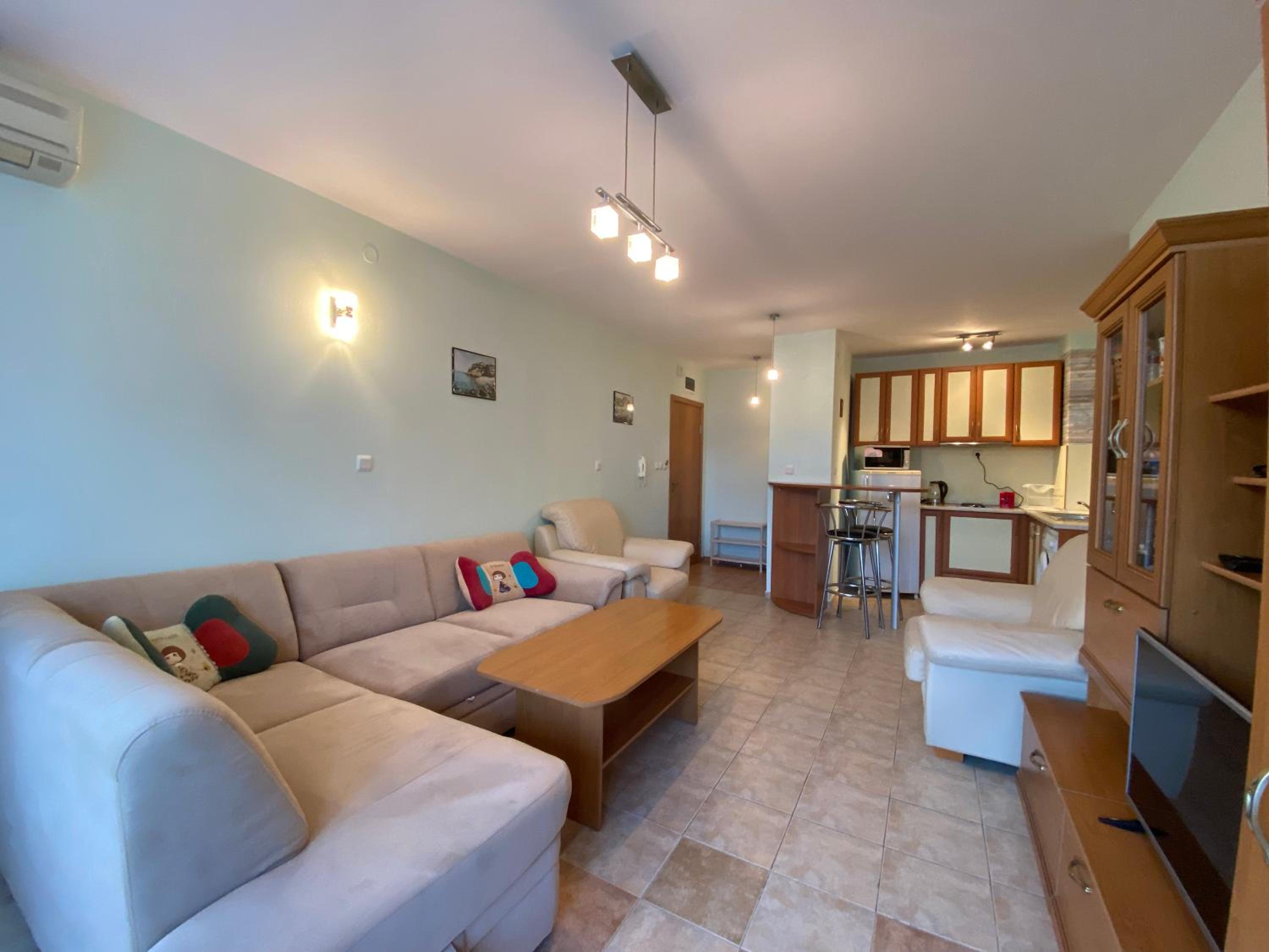 ANITA A21 Large Apartment Sunny Beach