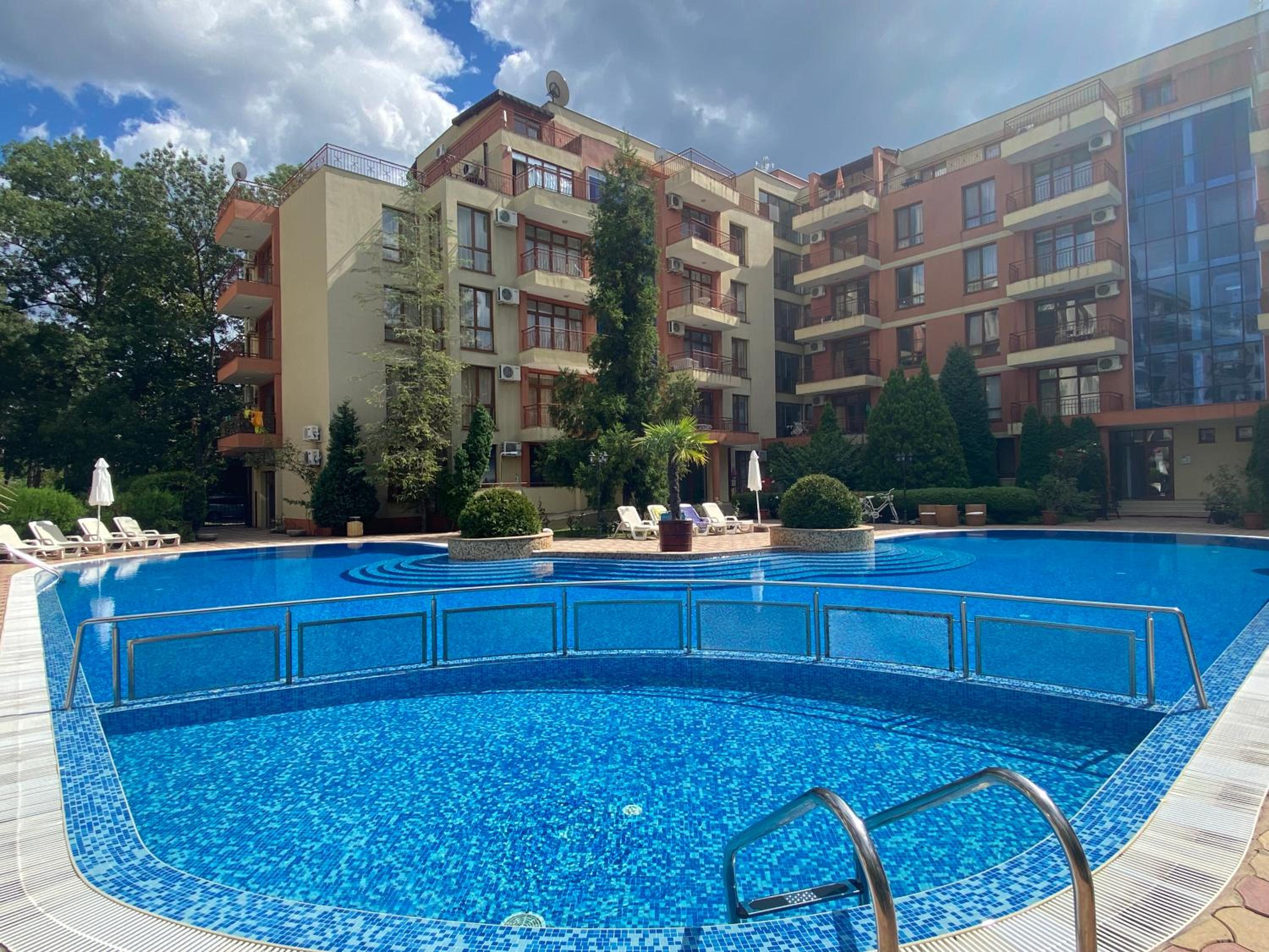 ANITA A21 Large Apartment Sunny Beach