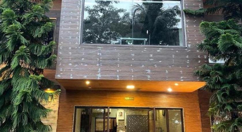 TEA RESORT SARASWATIPUR view 2