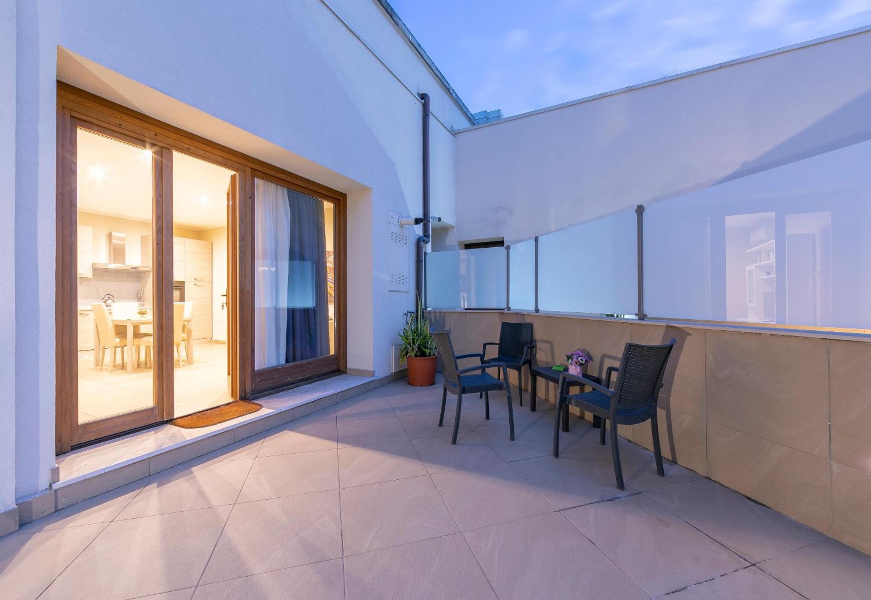 balance & terrace