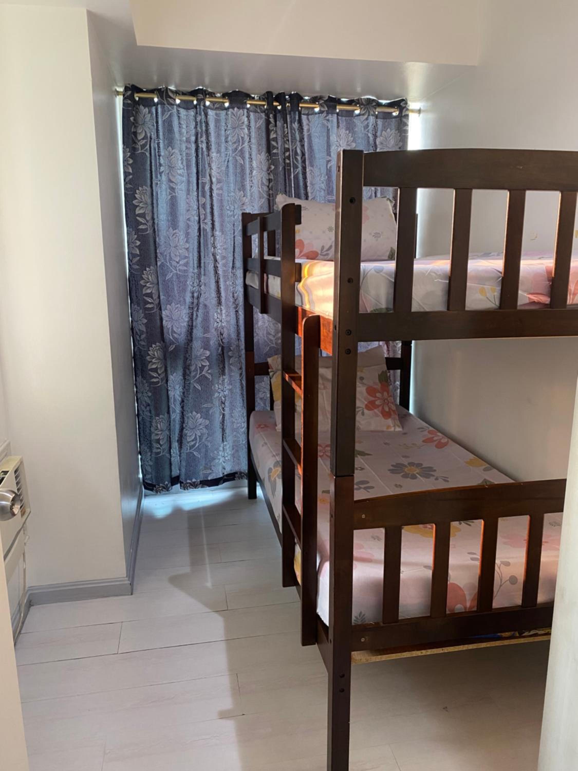 Azure Sm/City View 2 bedrooms view 2