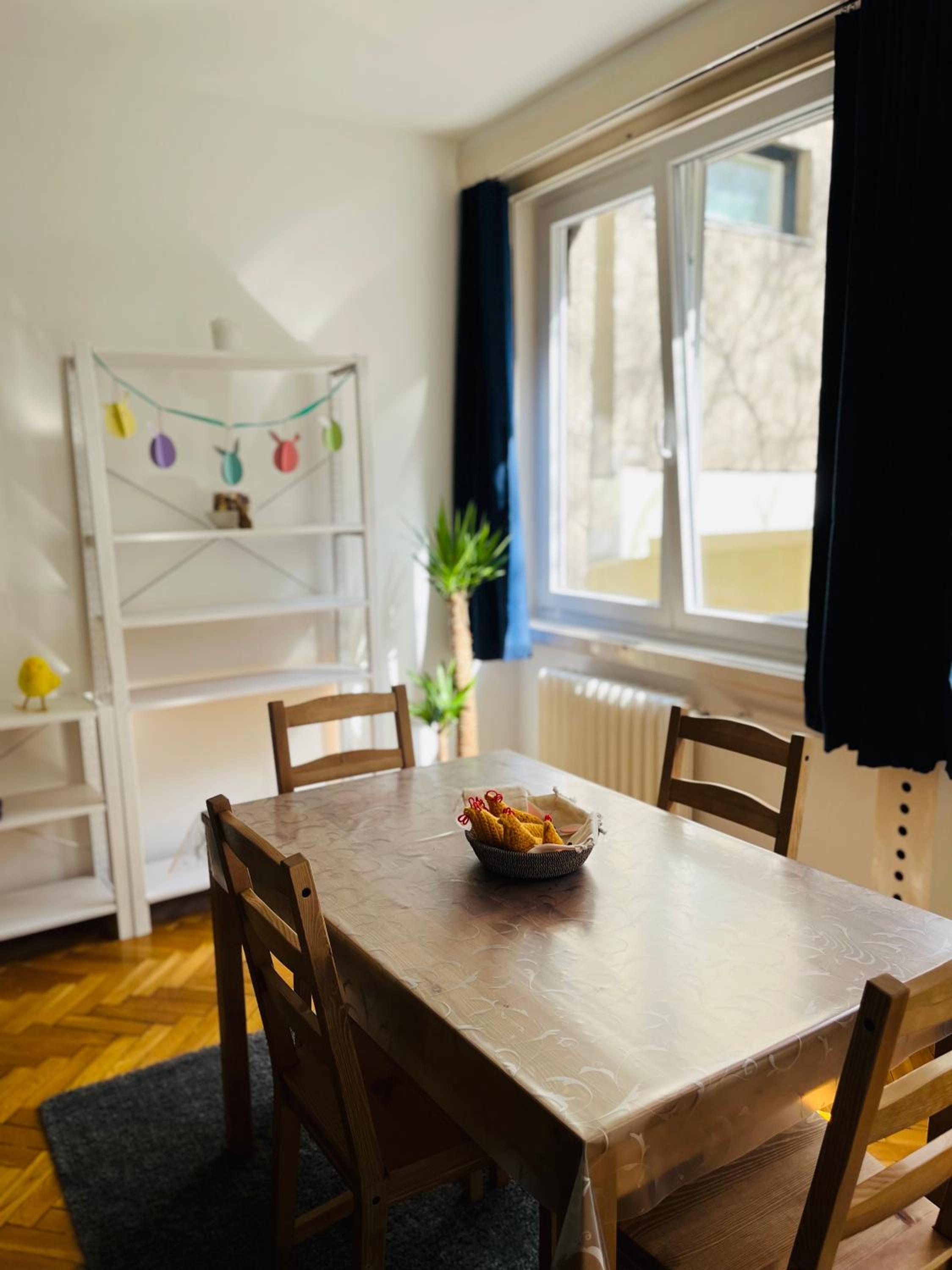 Bauhaus flat in amazing location view 2