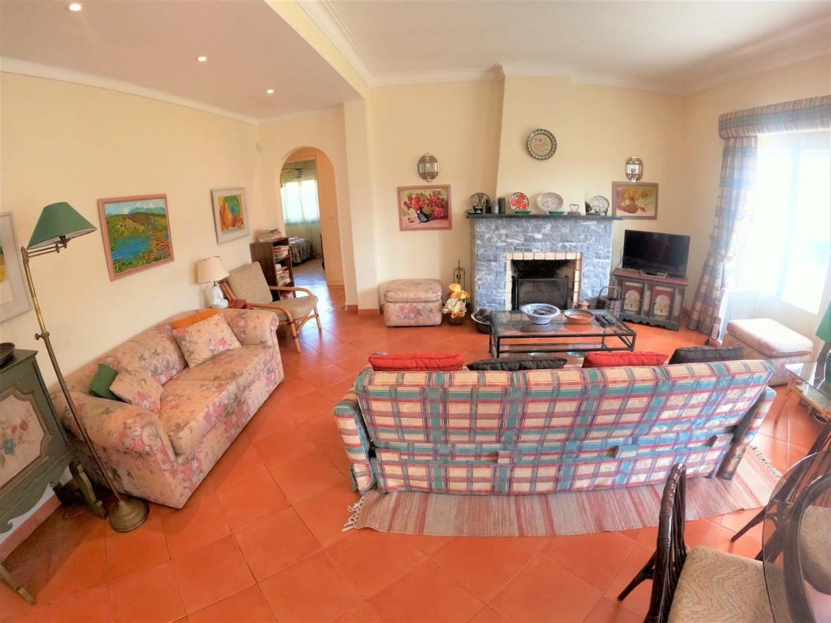 Sintra V4 house with garden in Colares view 4