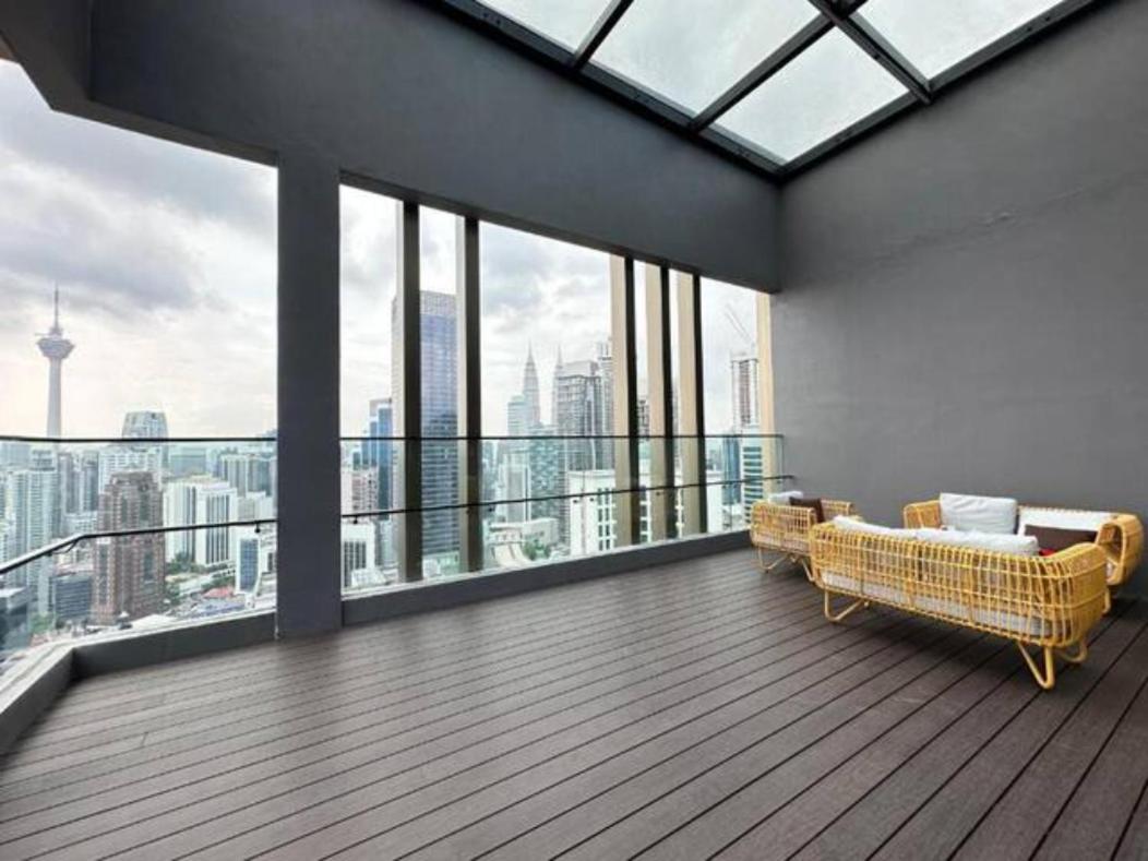 Maxhome at Axon Bukit Bintang