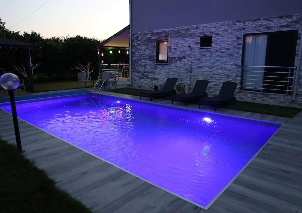 Villa Green view 3