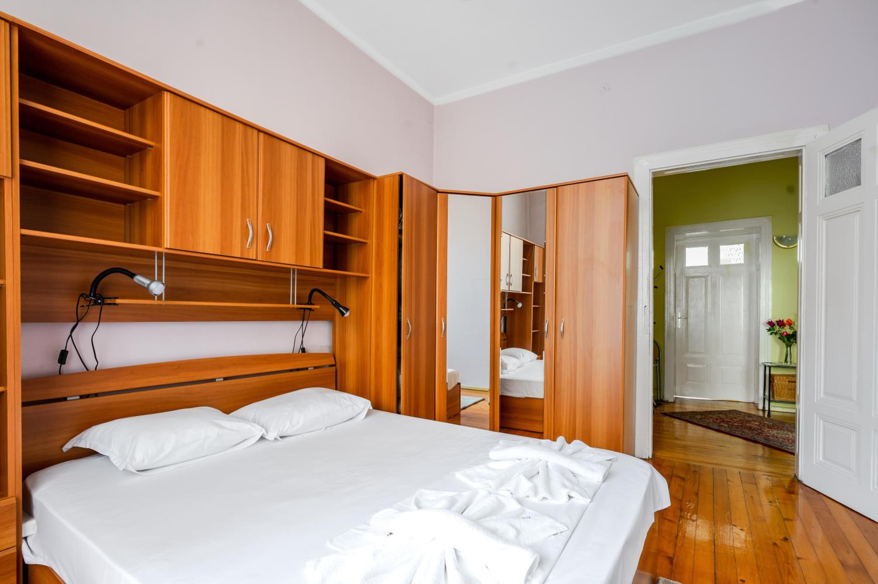 Sofia's Finest: 2BD Flat in the Heart of the City