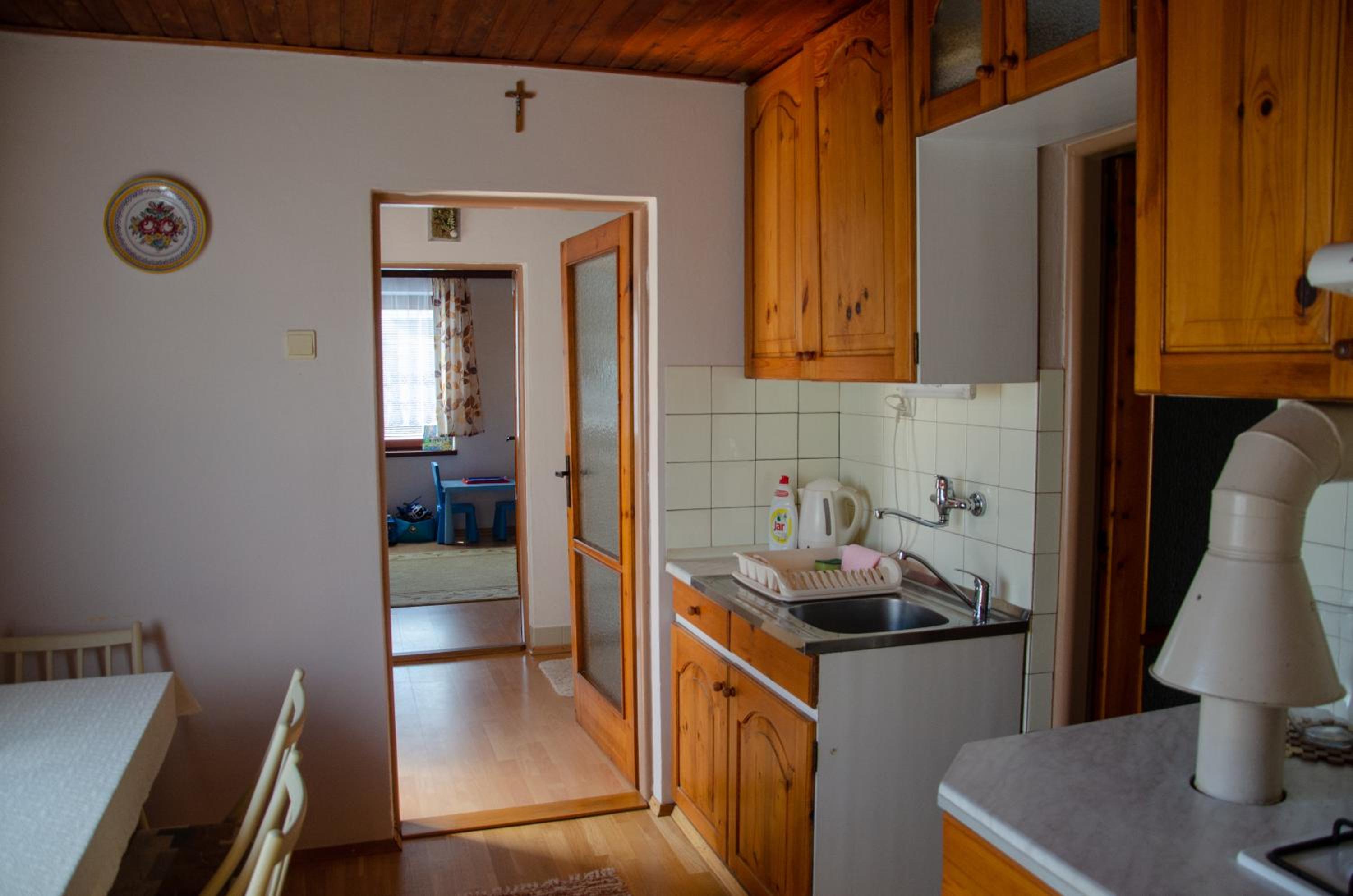 Photo 33