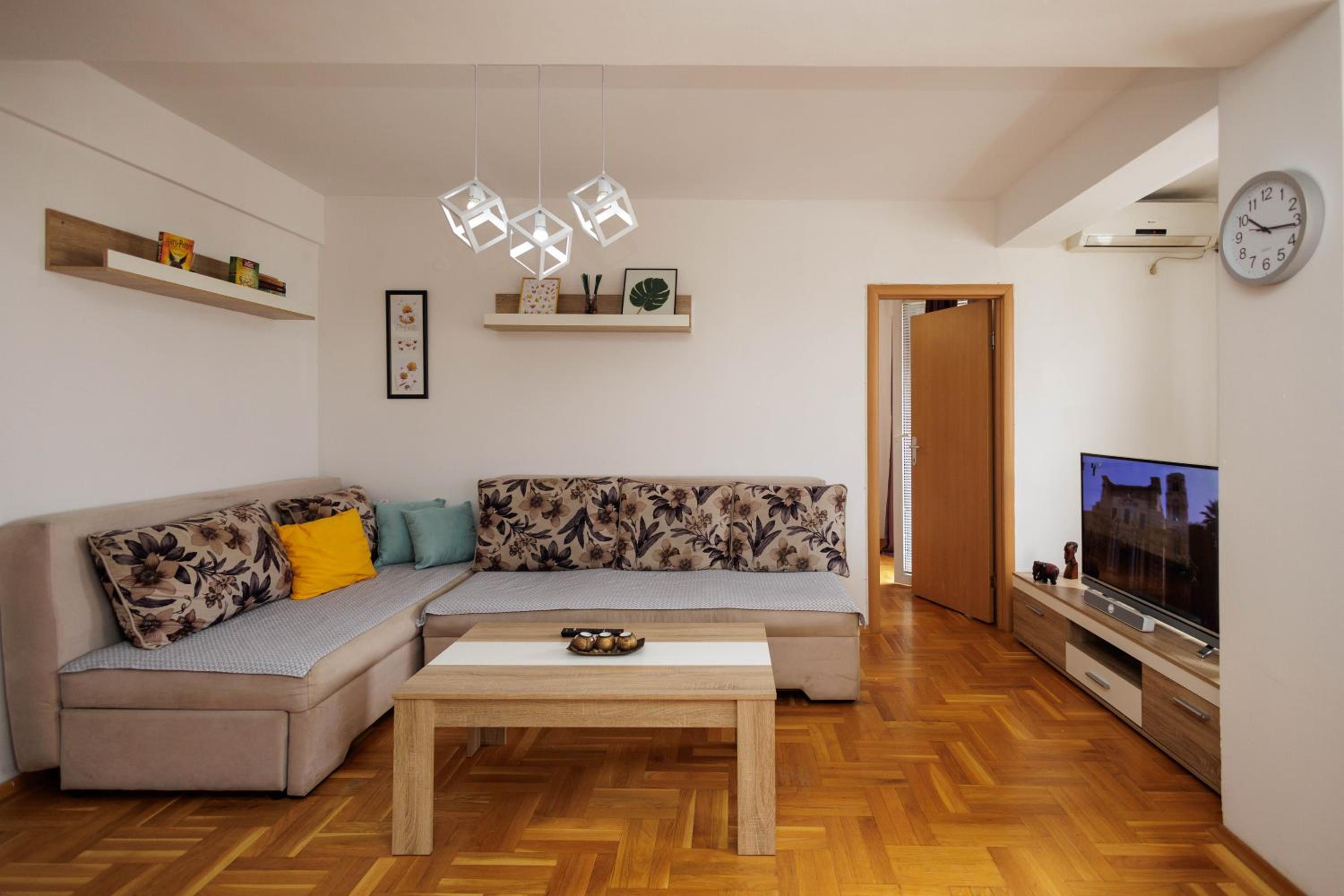 Central Apartment