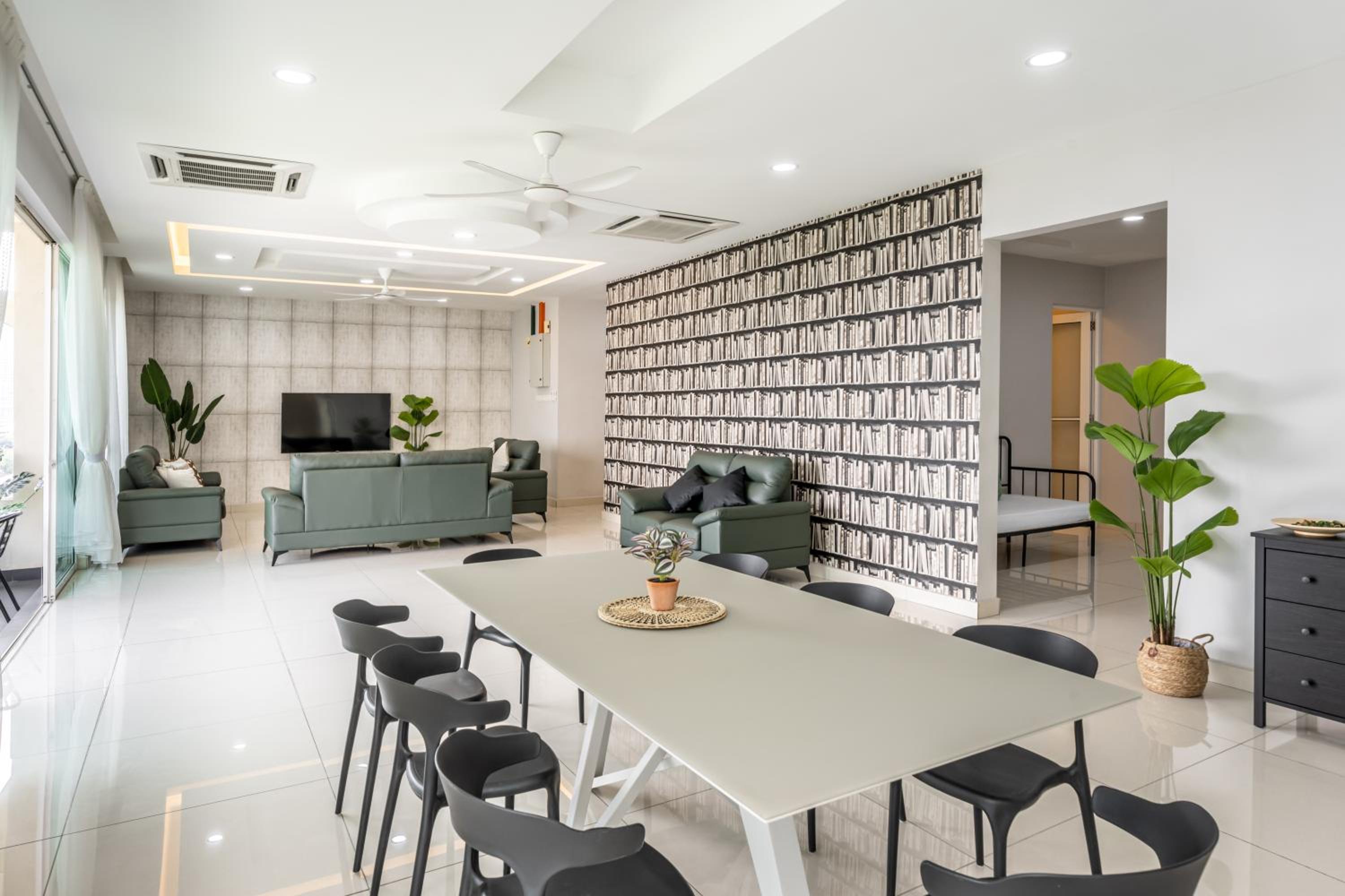 A5 Klcc Pavilion l Nordic l 15 Pax