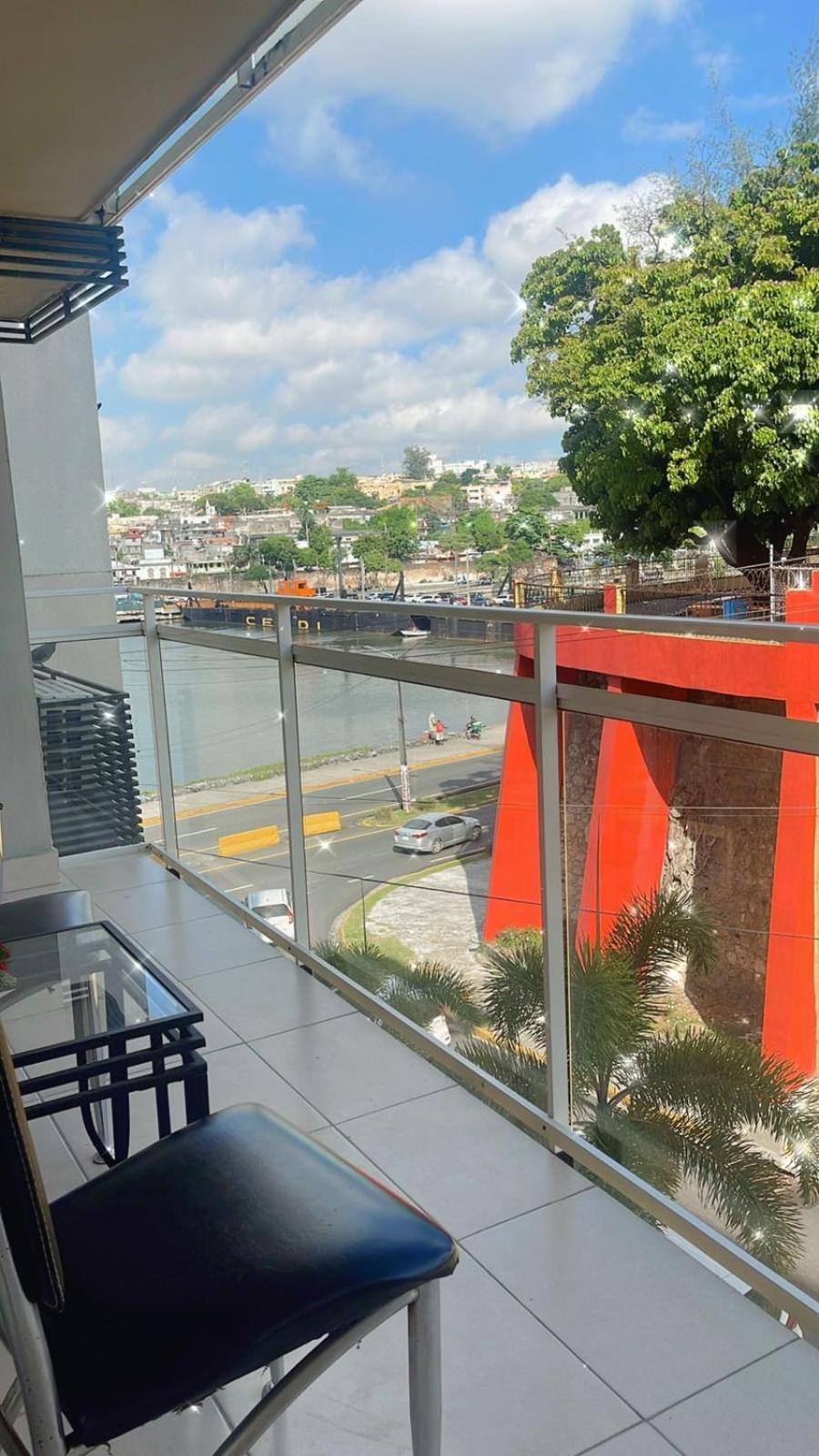 Apartamento de 3 habitaciones en zona colonial frente al ozama view 3