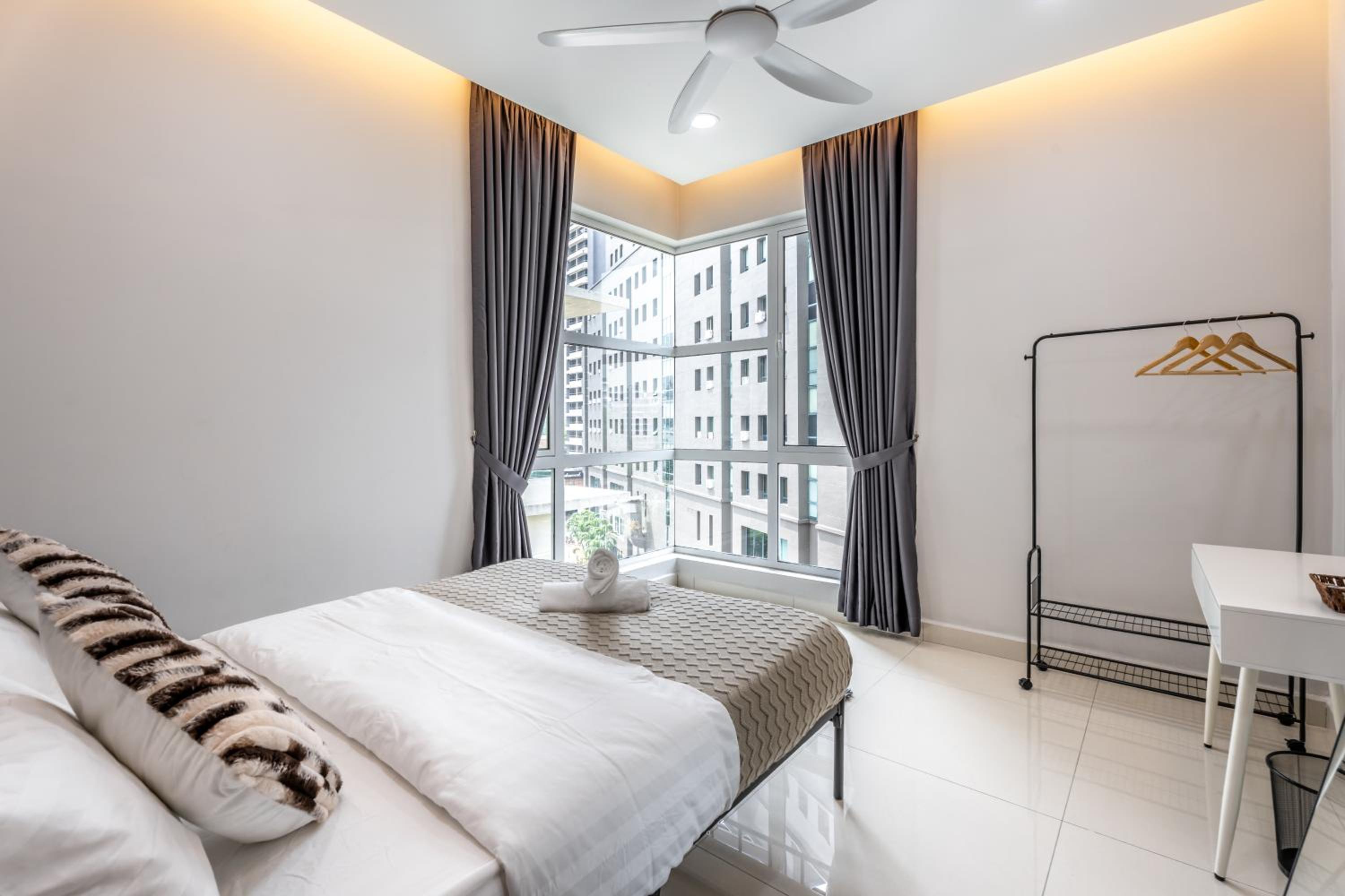 A5 Klcc Pavilion l Nordic l 15 Pax