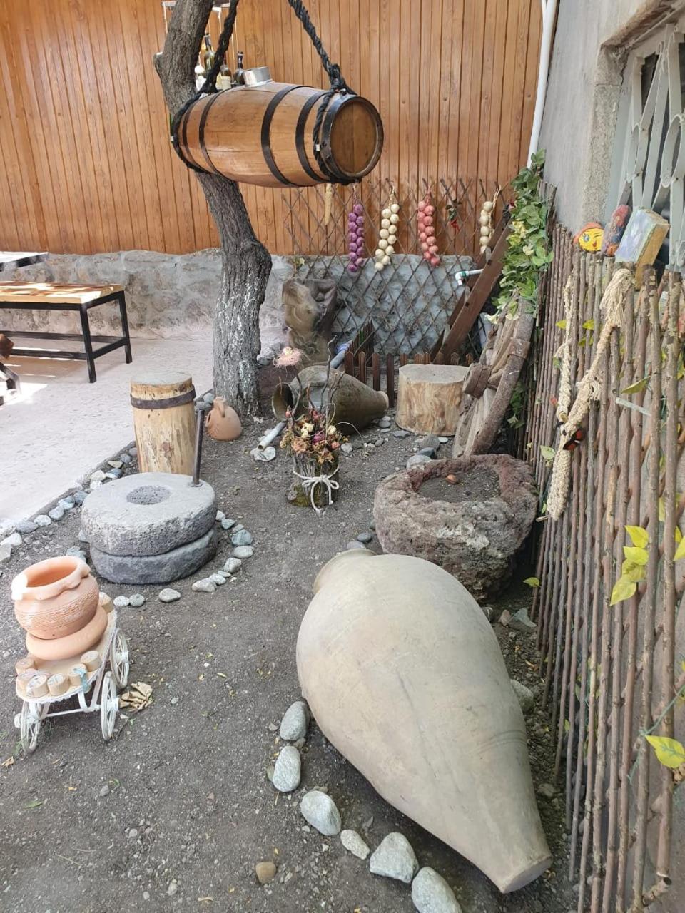 Wine Pot