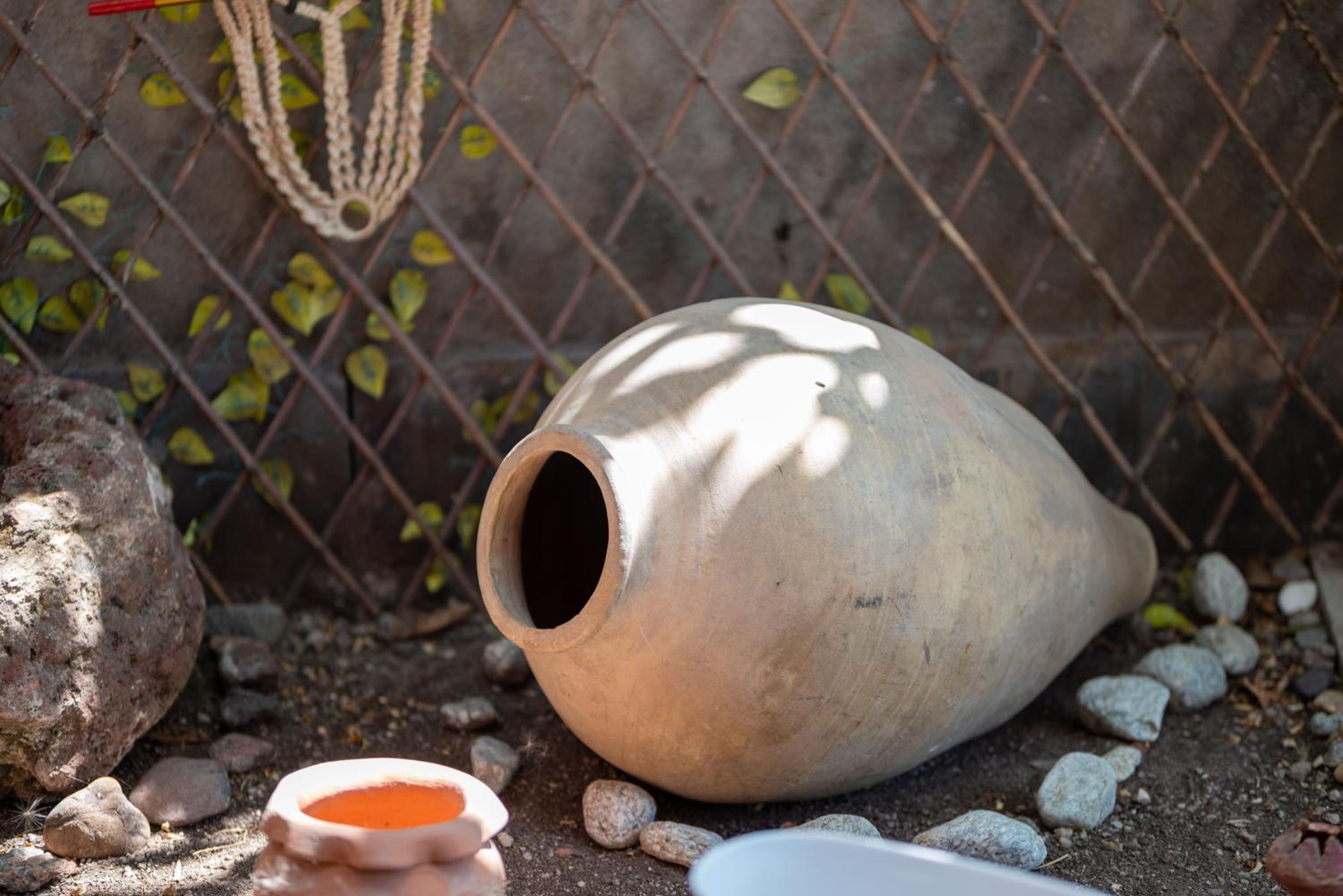 Wine Pot