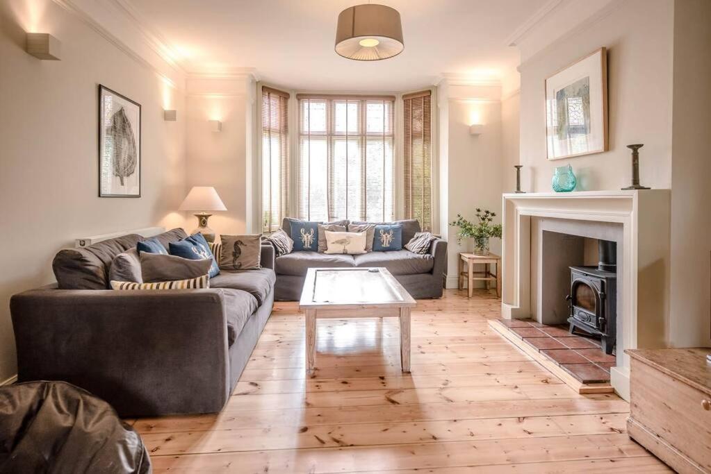 6 The Terrace, Walberswick view 3