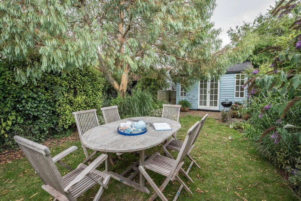 6 The Terrace, Walberswick view 2