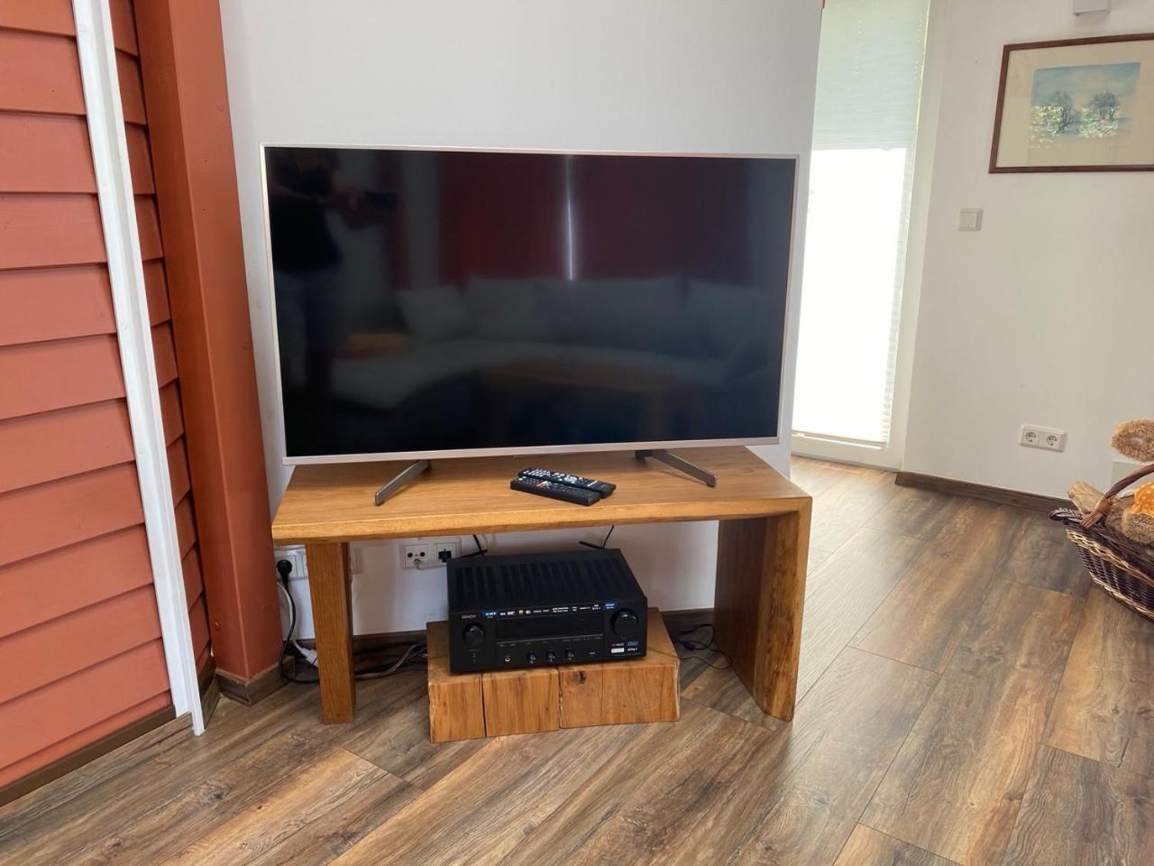 Moderne Ferienwohnung mit Kamin u Garten im EG 100qm Nähe Weser und Golfplatz