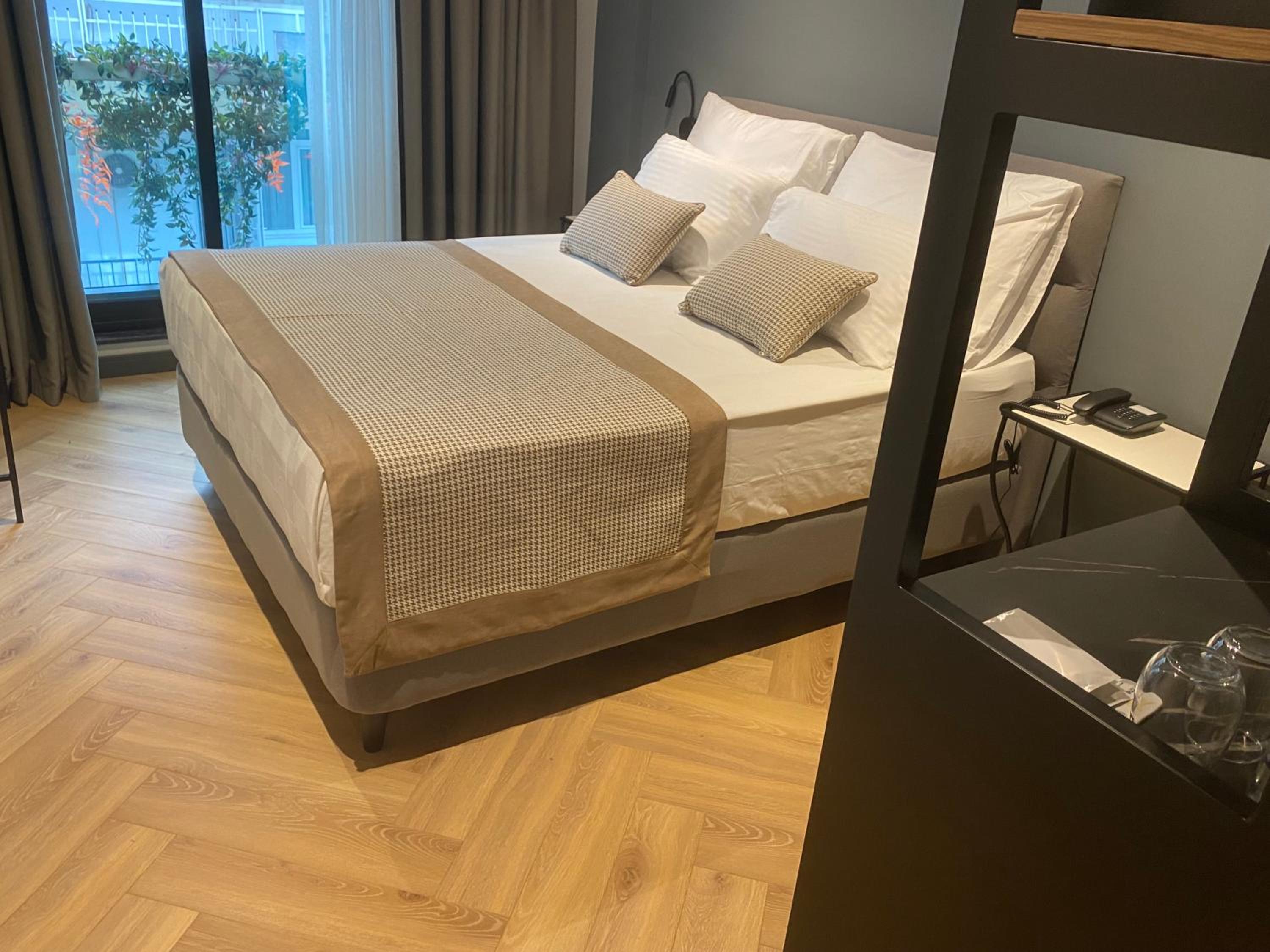 İn The Middle Otel - Image 48