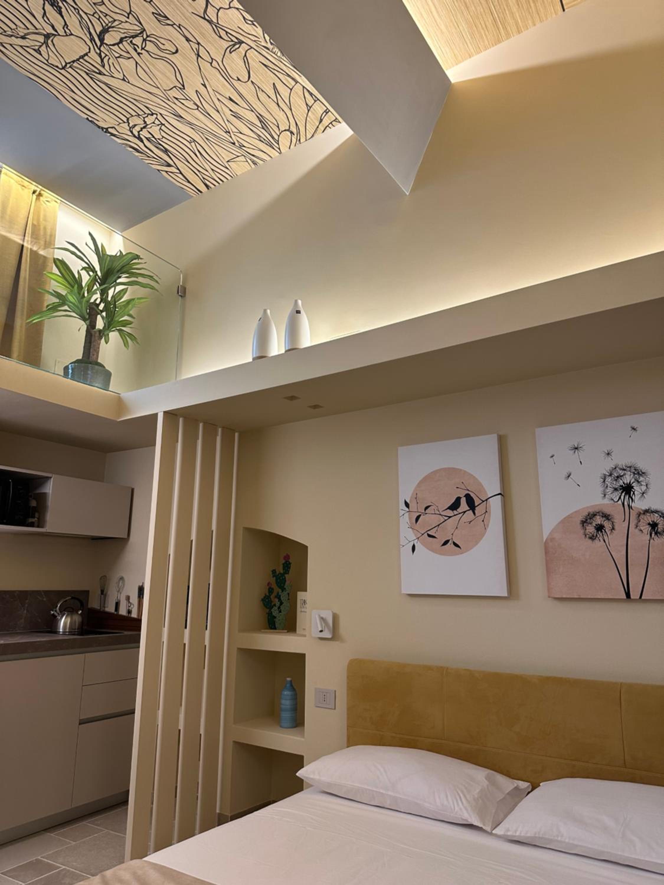 Iris Apartments