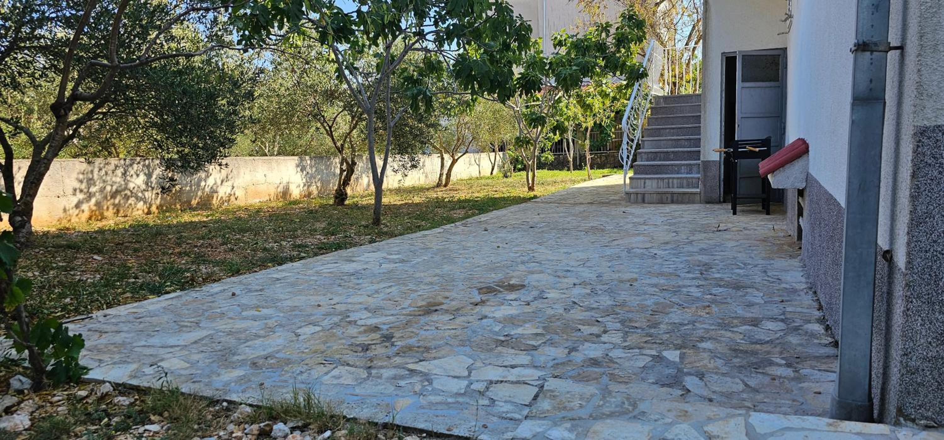Adriatic Retreat: Apartmani Pazanin view 2