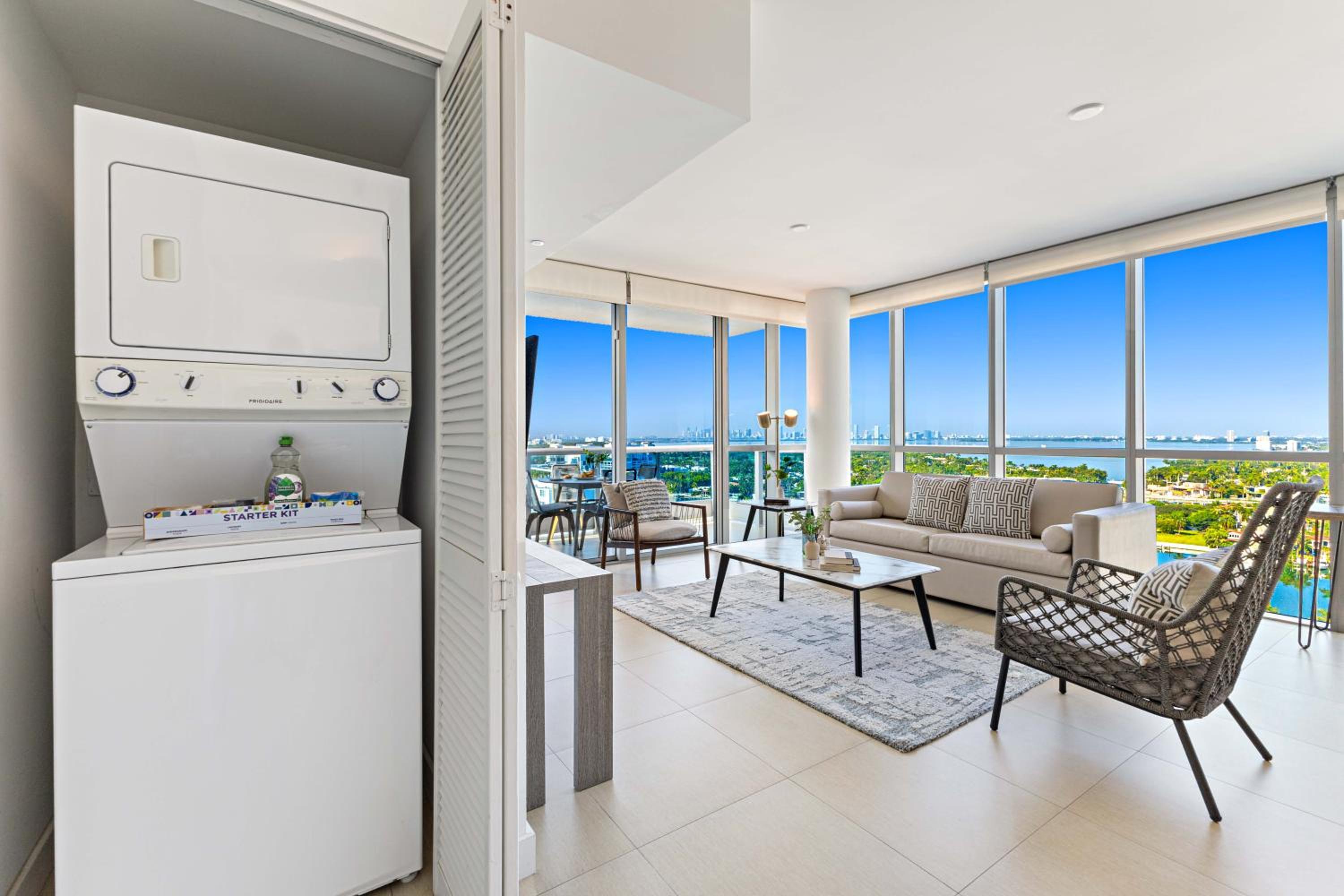 Dharma Home Suites Miami Beach at Monte Carlo